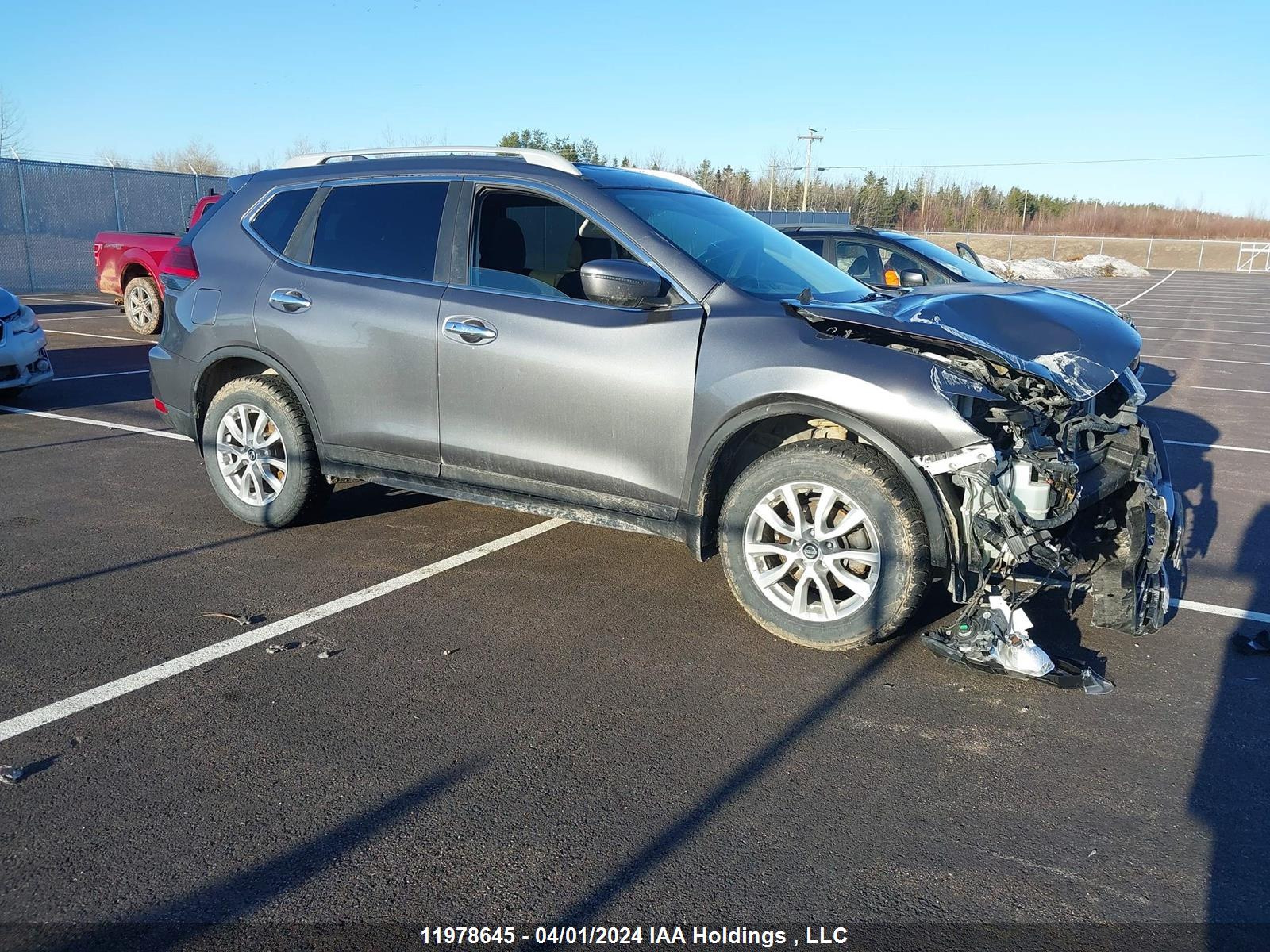 NISSAN ROGUE 2017 5n1at2mv0hc807010