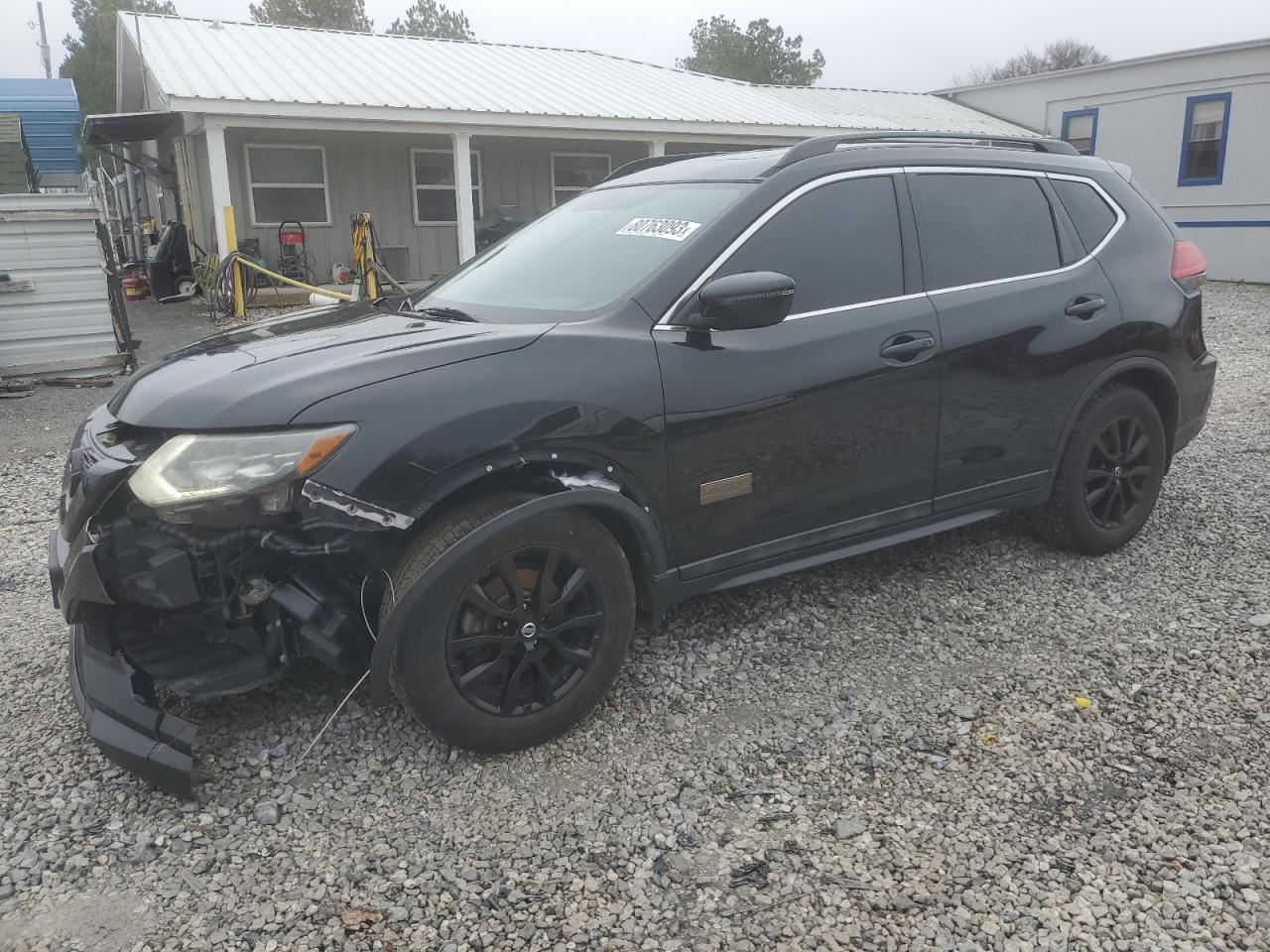 NISSAN ROGUE 2017 5n1at2mv1hc758805