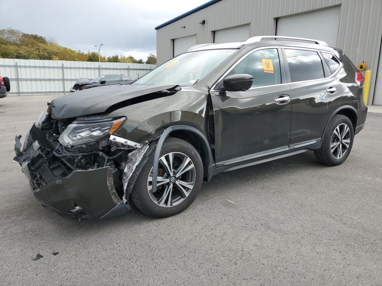 NISSAN ROGUE 2017 5n1at2mv1hc770436