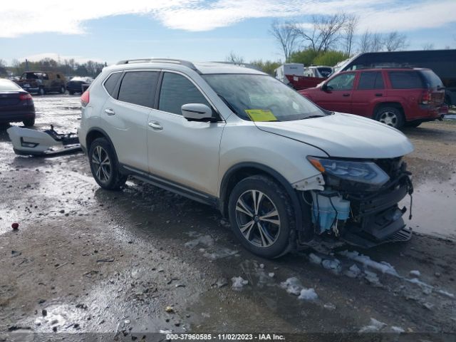 NISSAN ROGUE 2017 5n1at2mv1hc885201