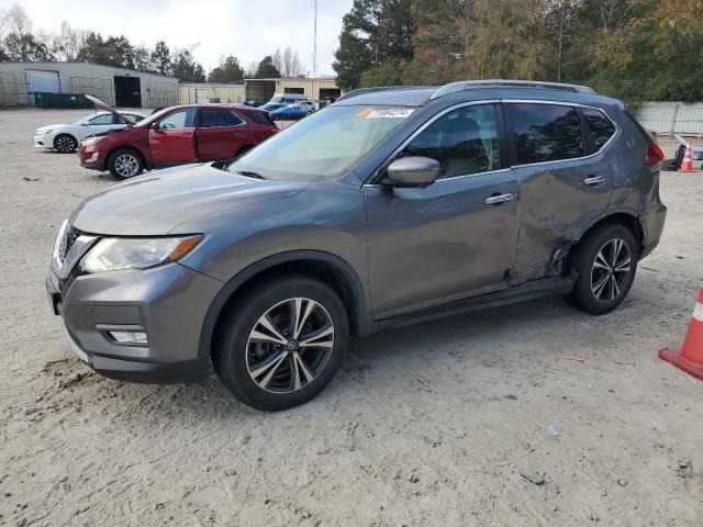 NISSAN ROGUE S 2018 5n1at2mv1jc729181