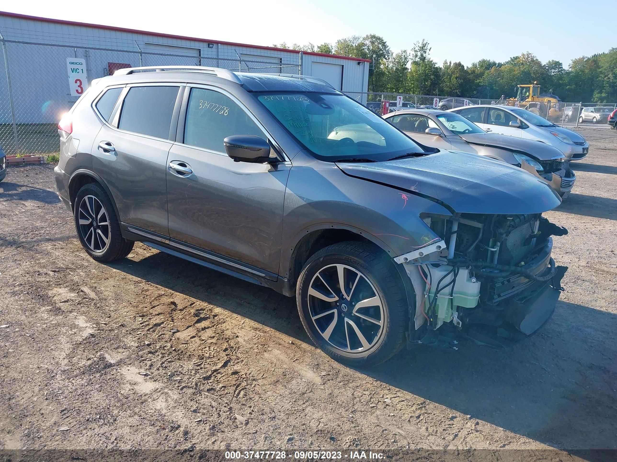 NISSAN ROGUE 2018 5n1at2mv1jc739872