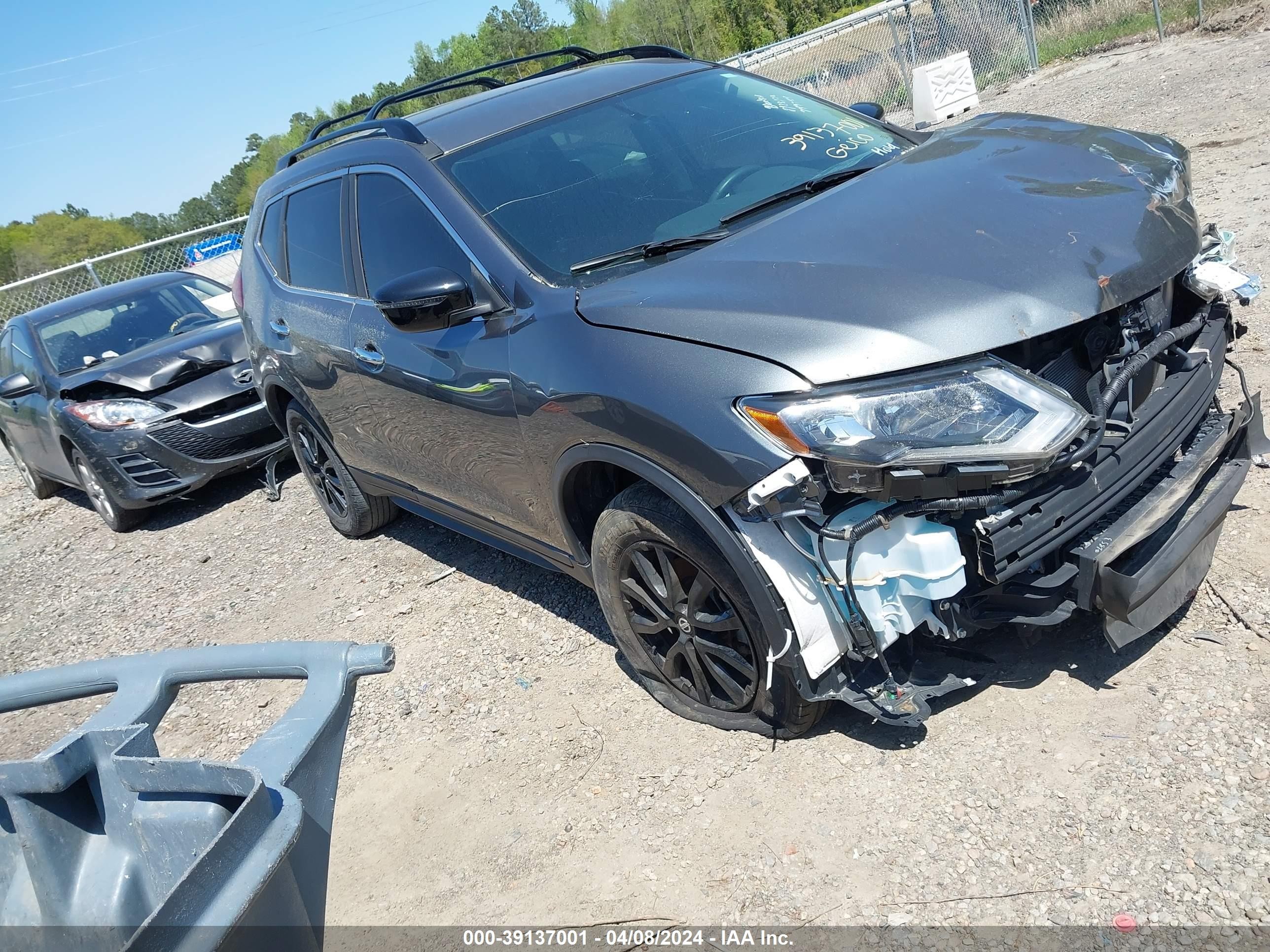 NISSAN ROGUE 2018 5n1at2mv1jc749754