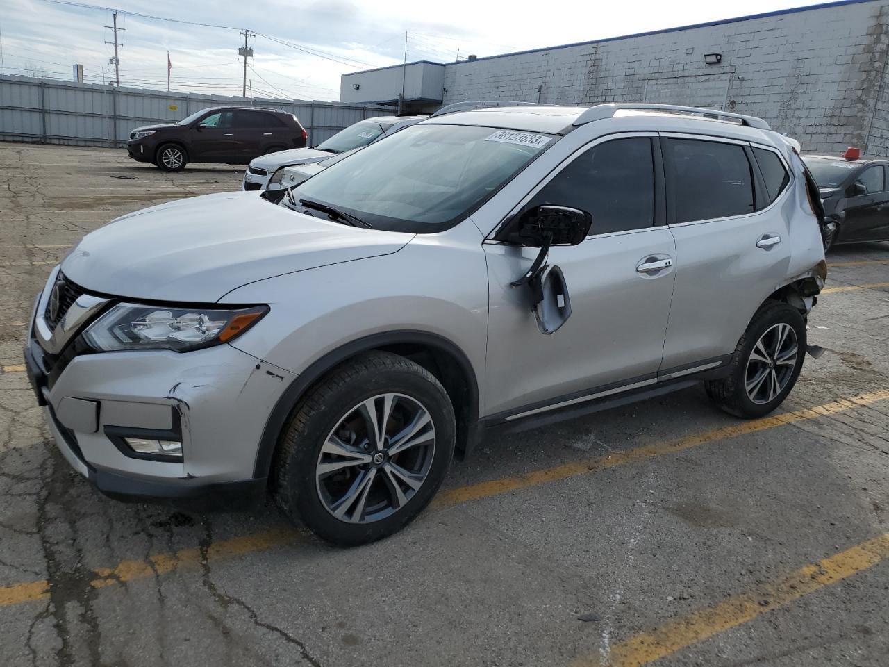 NISSAN ROGUE 2018 5n1at2mv1jc835355