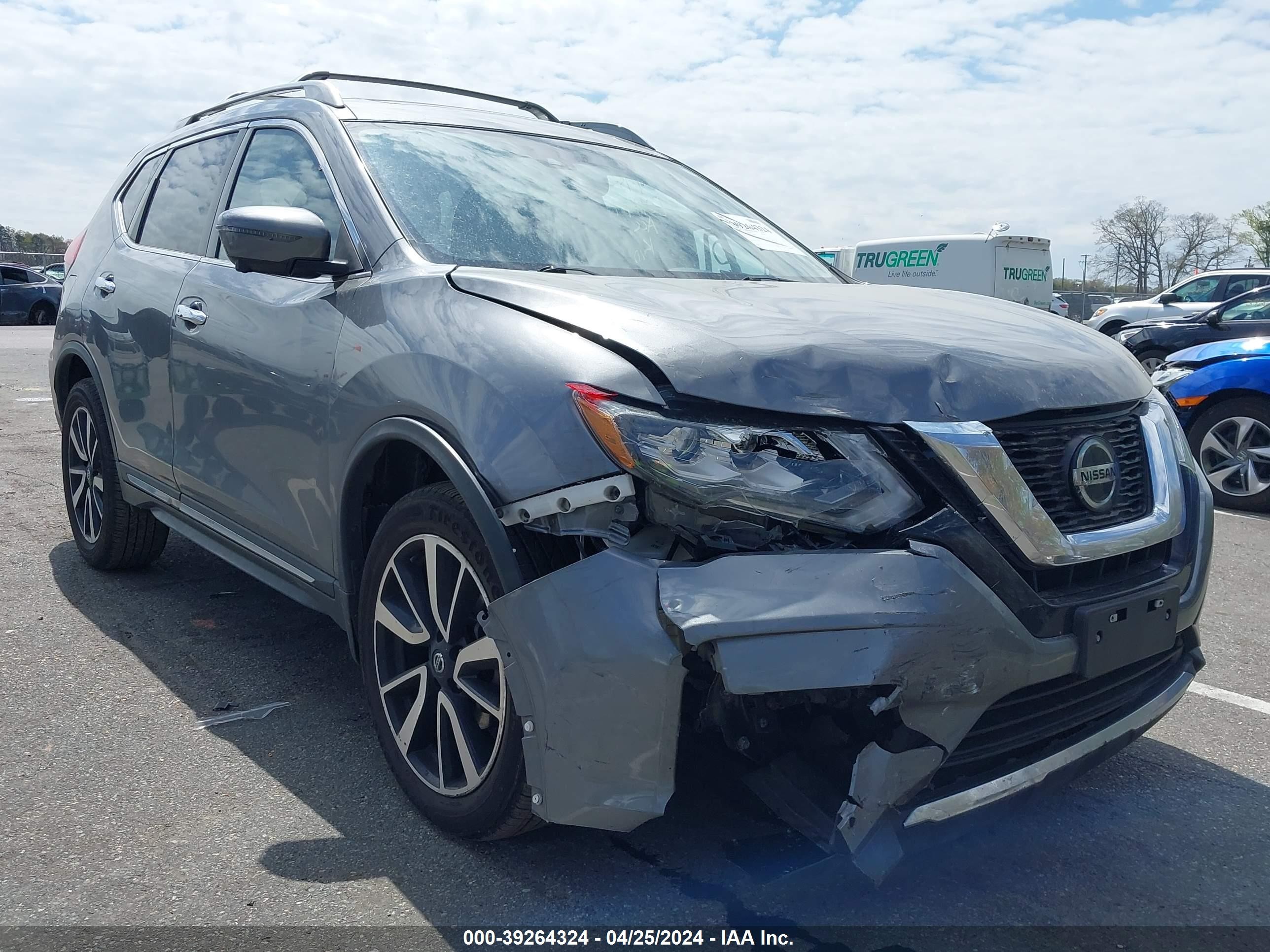 NISSAN ROGUE 2019 5n1at2mv1kc830335