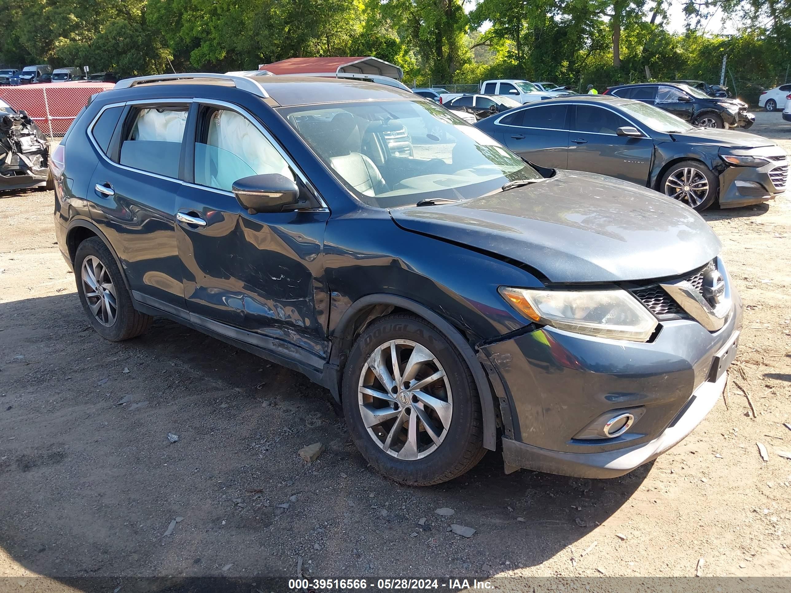 NISSAN ROGUE 2015 5n1at2mv2fc776839