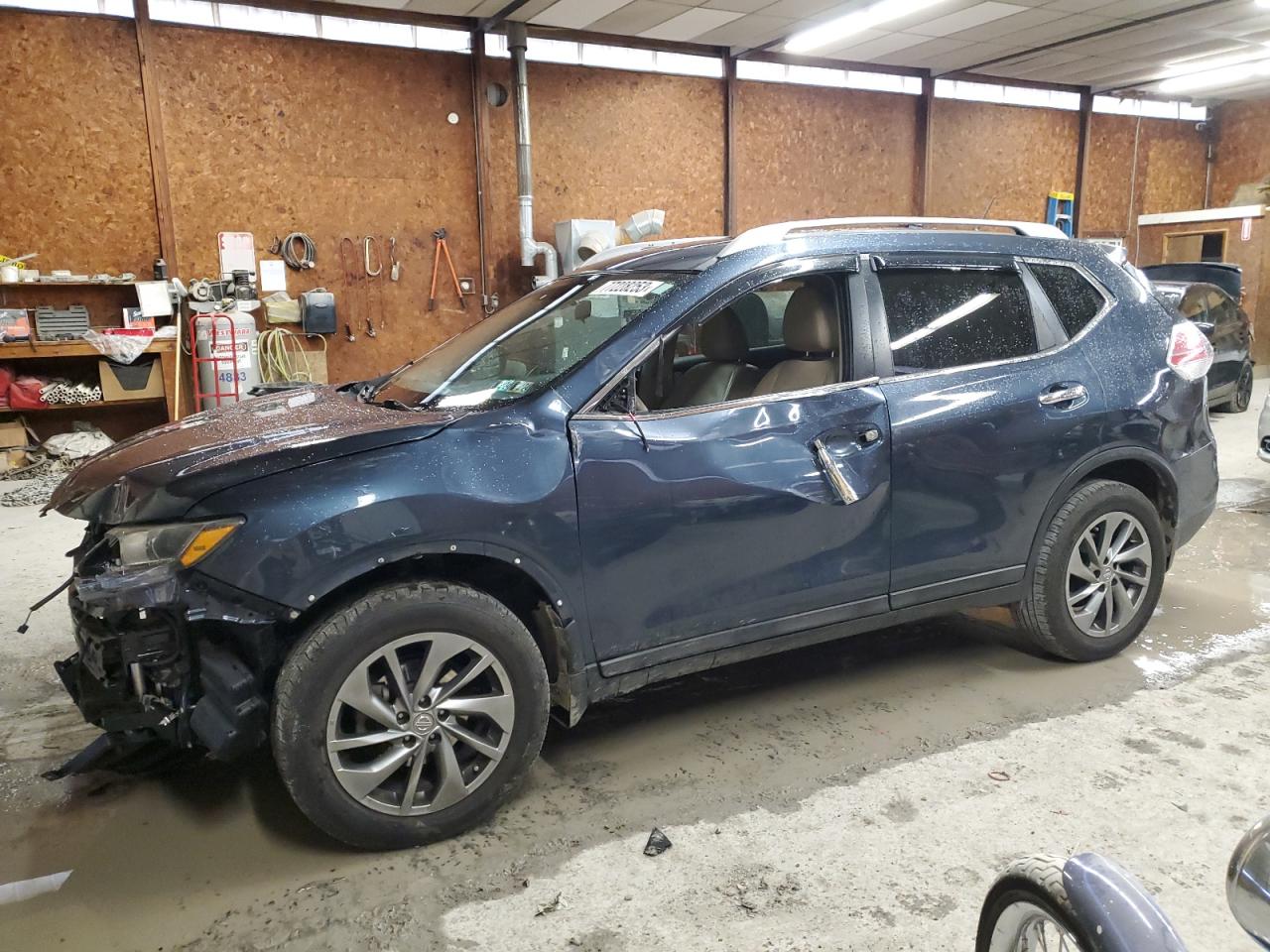 NISSAN ROGUE 2015 5n1at2mv2fc877346