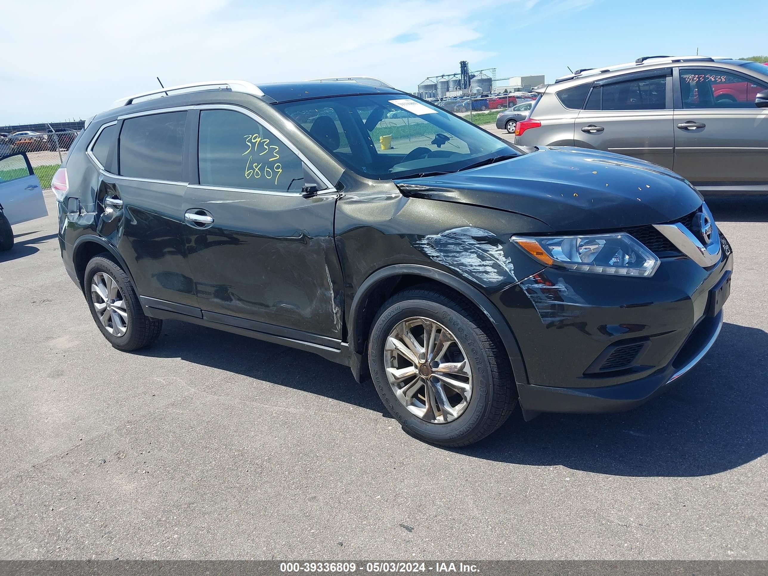 NISSAN ROGUE 2015 5n1at2mv2ft778798