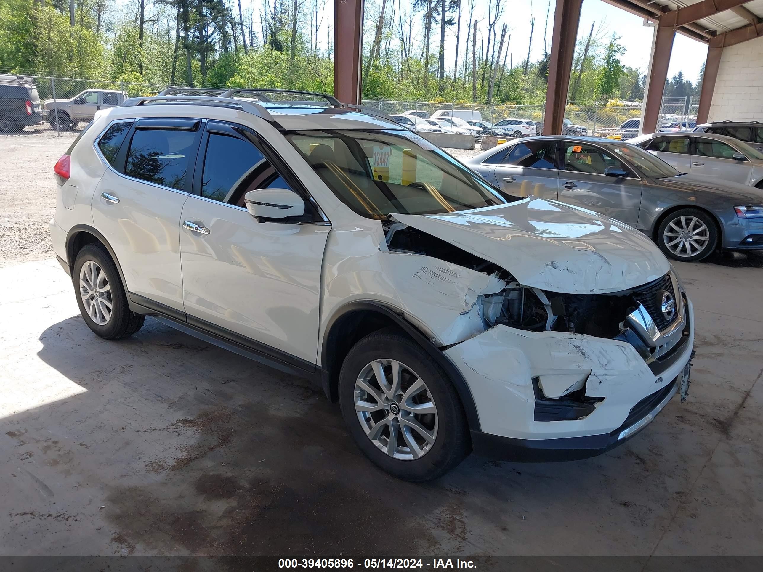 NISSAN ROGUE 2017 5n1at2mv2hc745397