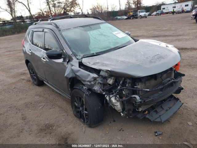 NISSAN ROGUE 2017 5n1at2mv2hc804755