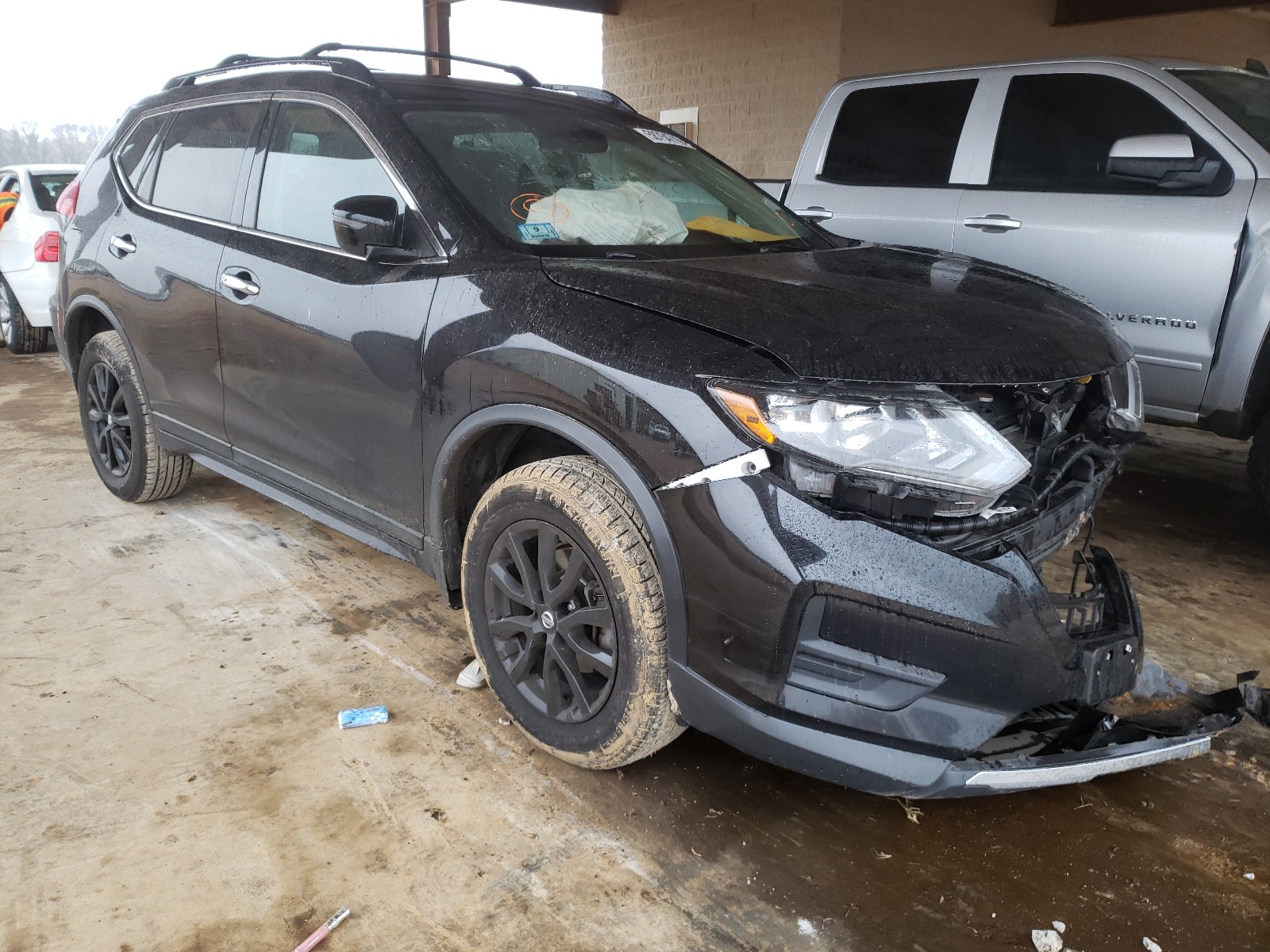 NISSAN ROGUE 2017 5n1at2mv2hc805307