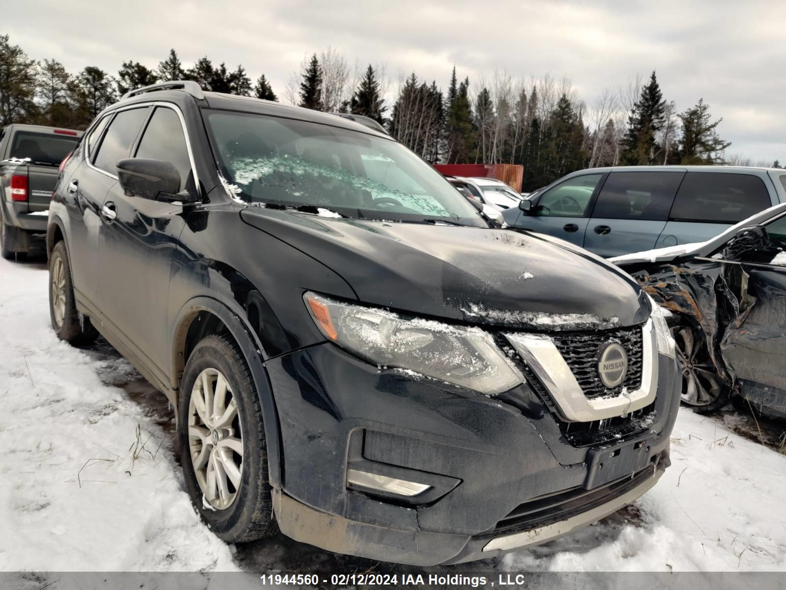 NISSAN ROGUE 2018 5n1at2mv2jc705102