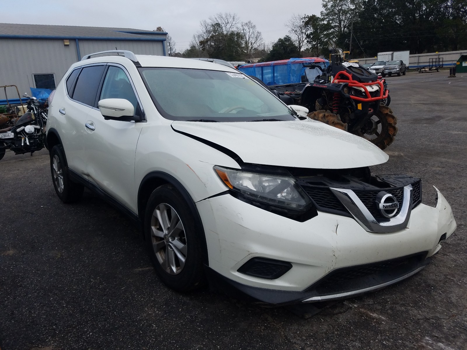 NISSAN ROGUE S 2015 5n1at2mv3fc757393