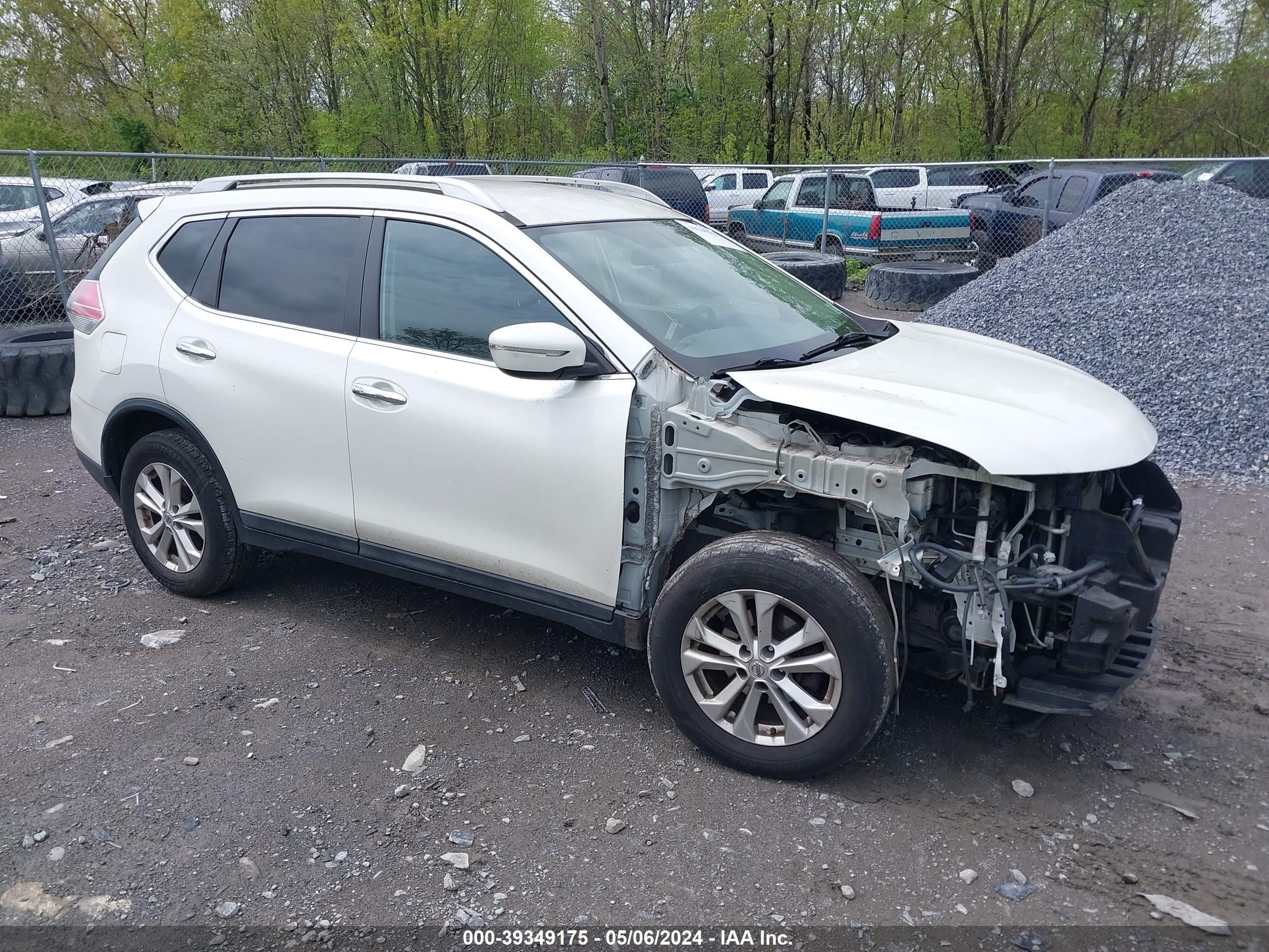 NISSAN ROGUE 2015 5n1at2mv3fc759810