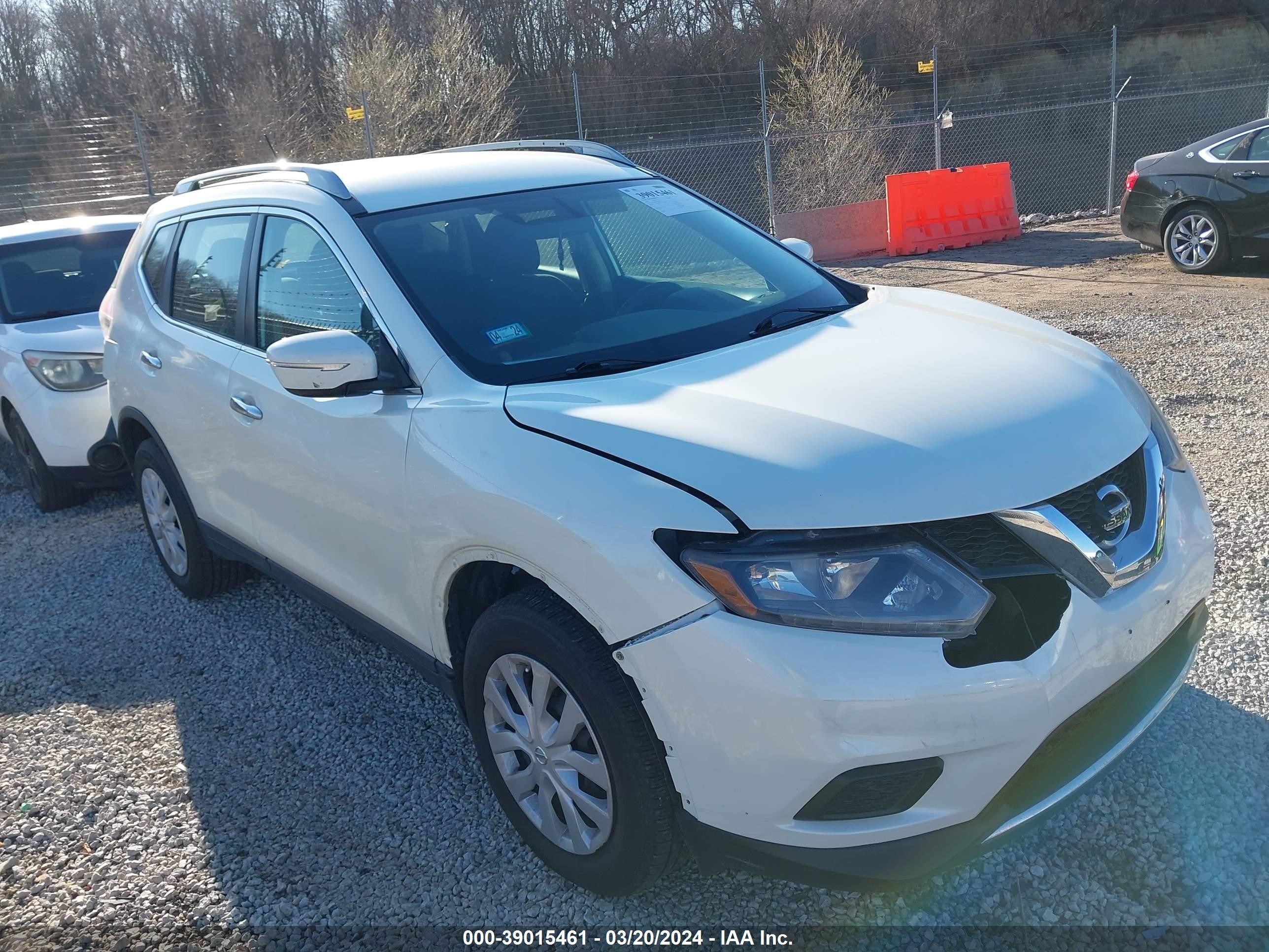 NISSAN ROGUE 2015 5n1at2mv3fc795481