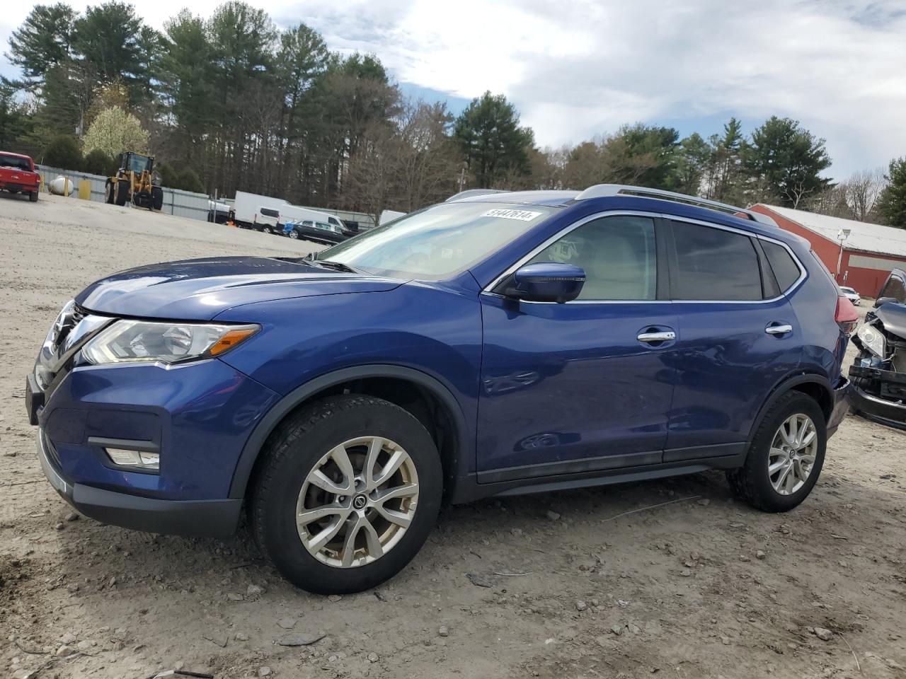 NISSAN ROGUE 2017 5n1at2mv3hc731881