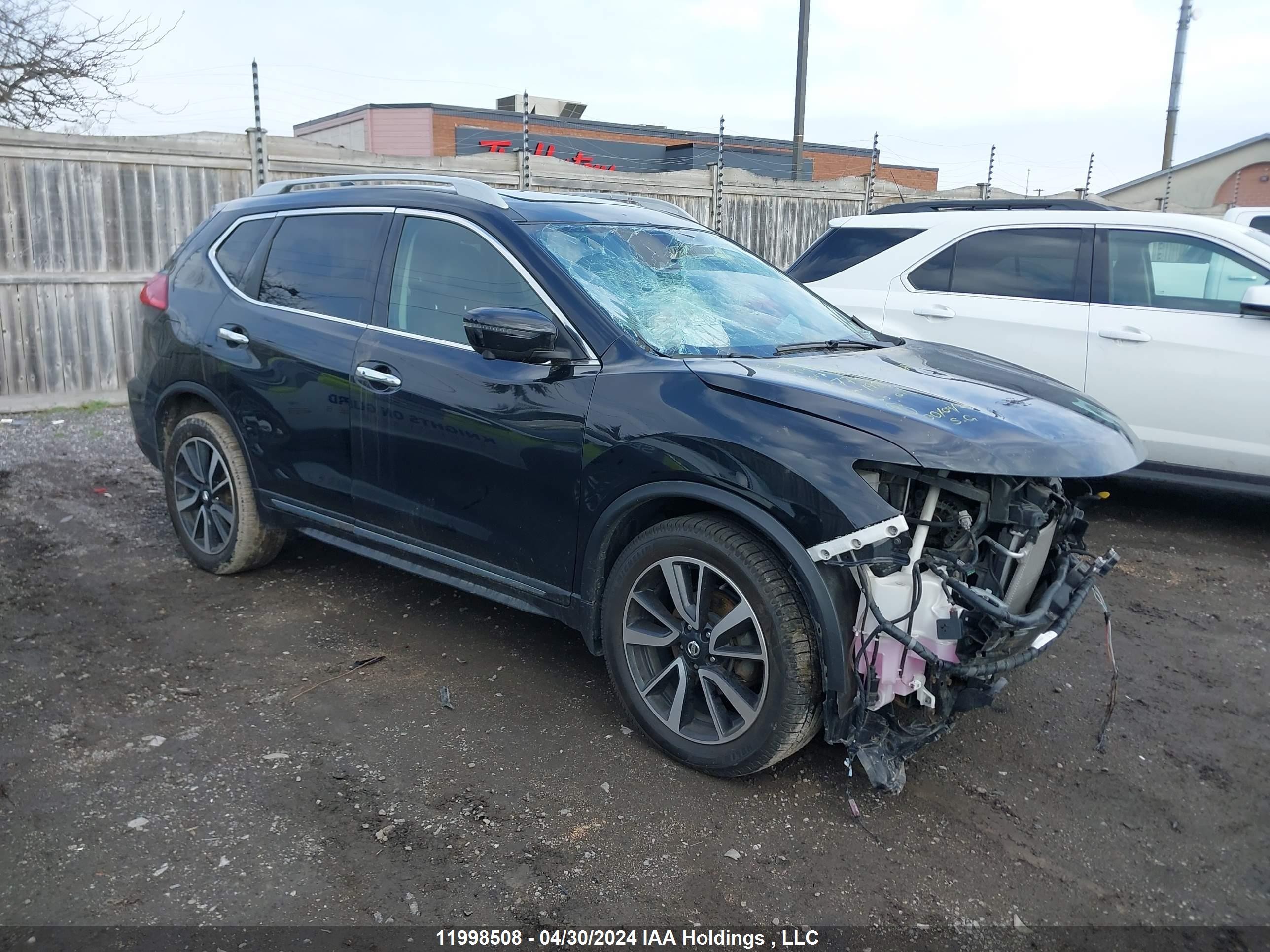 NISSAN ROGUE 2017 5n1at2mv3hc774620