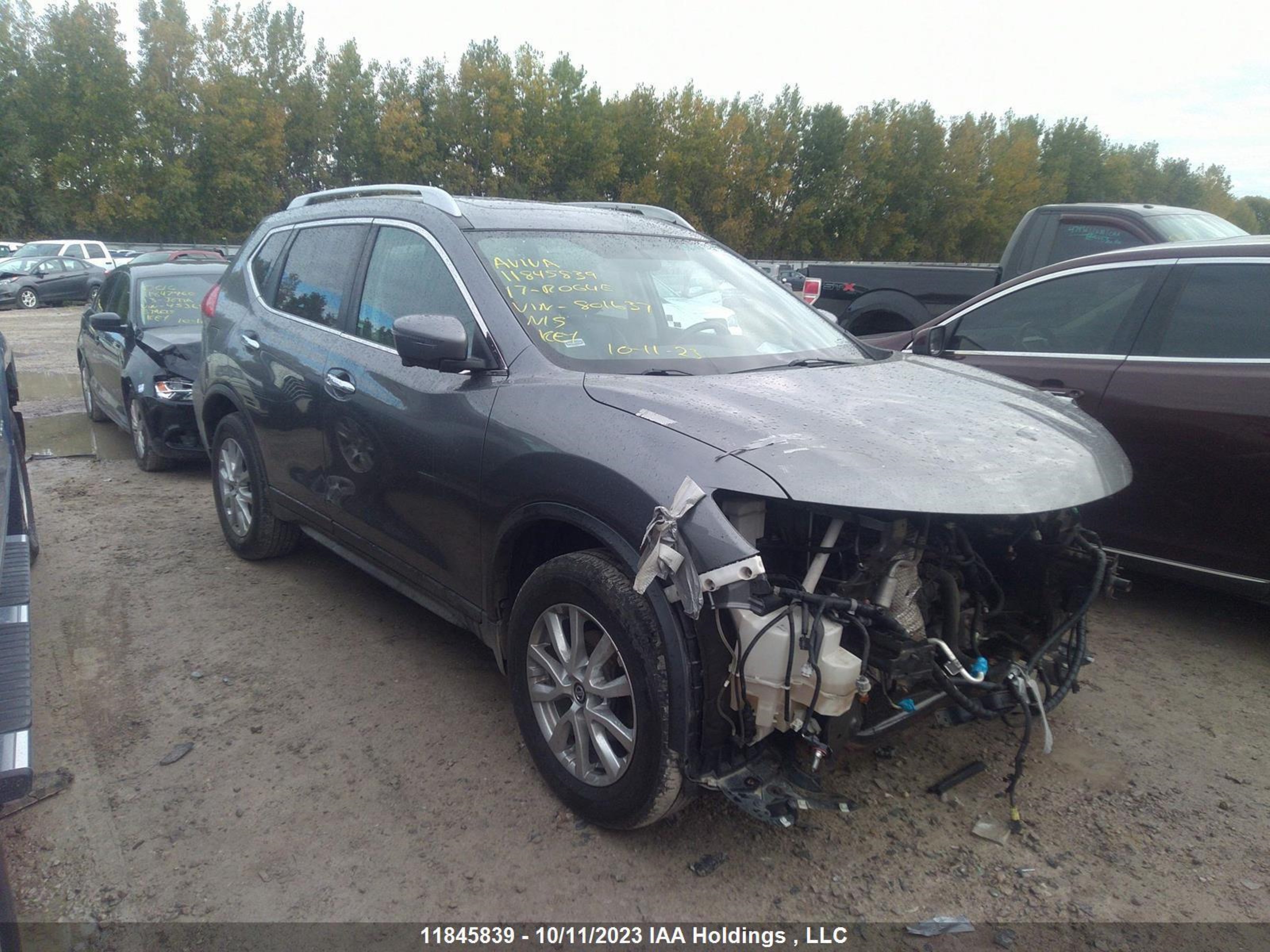 NISSAN ROGUE 2017 5n1at2mv3hc801637