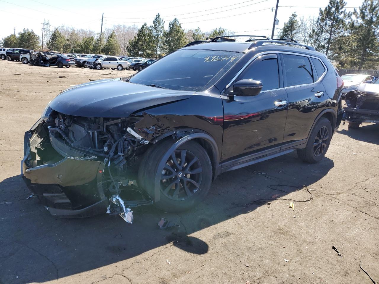 NISSAN ROGUE 2017 5n1at2mv3hc892358