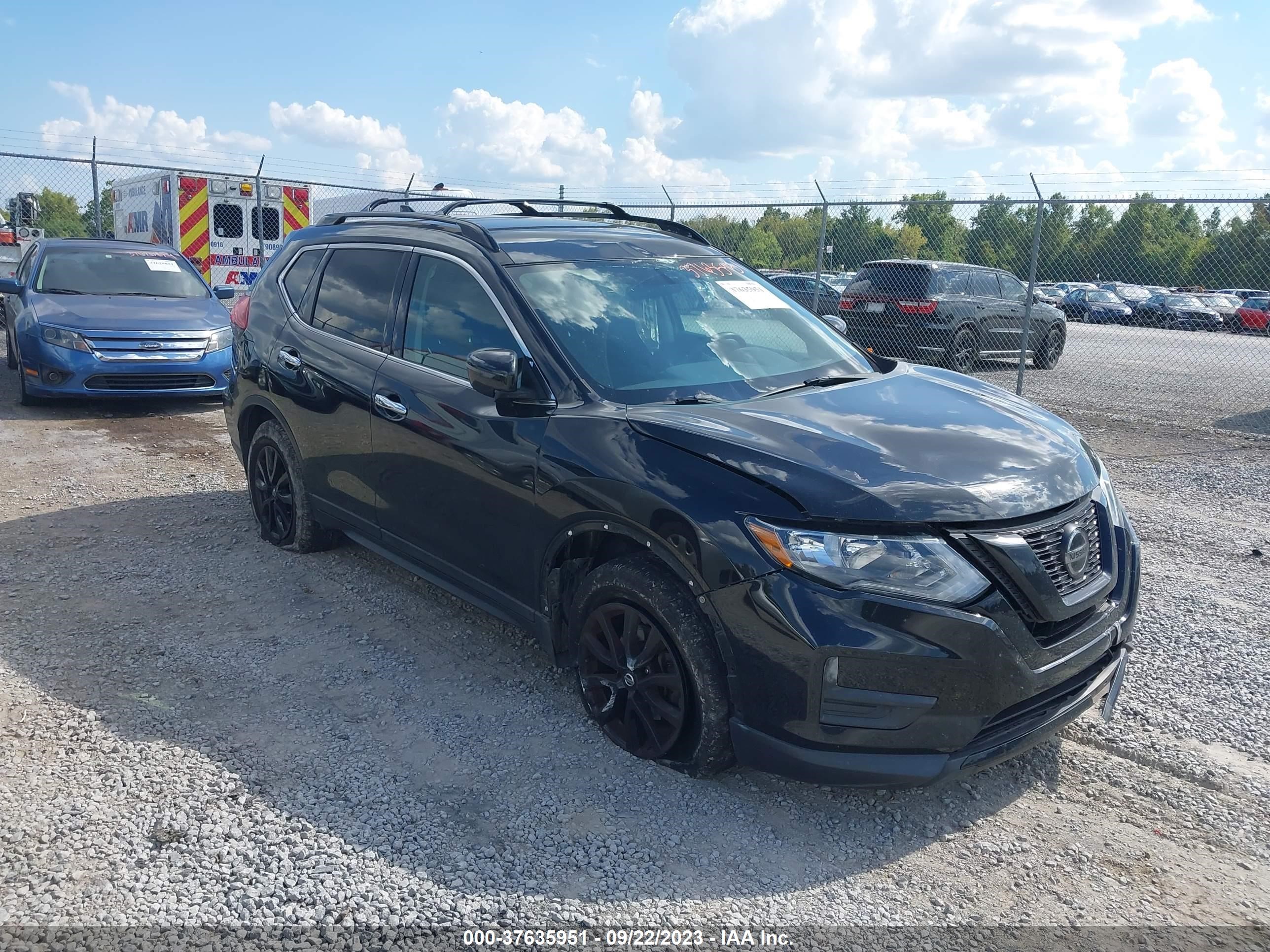 NISSAN ROGUE 2018 5n1at2mv3jc720952