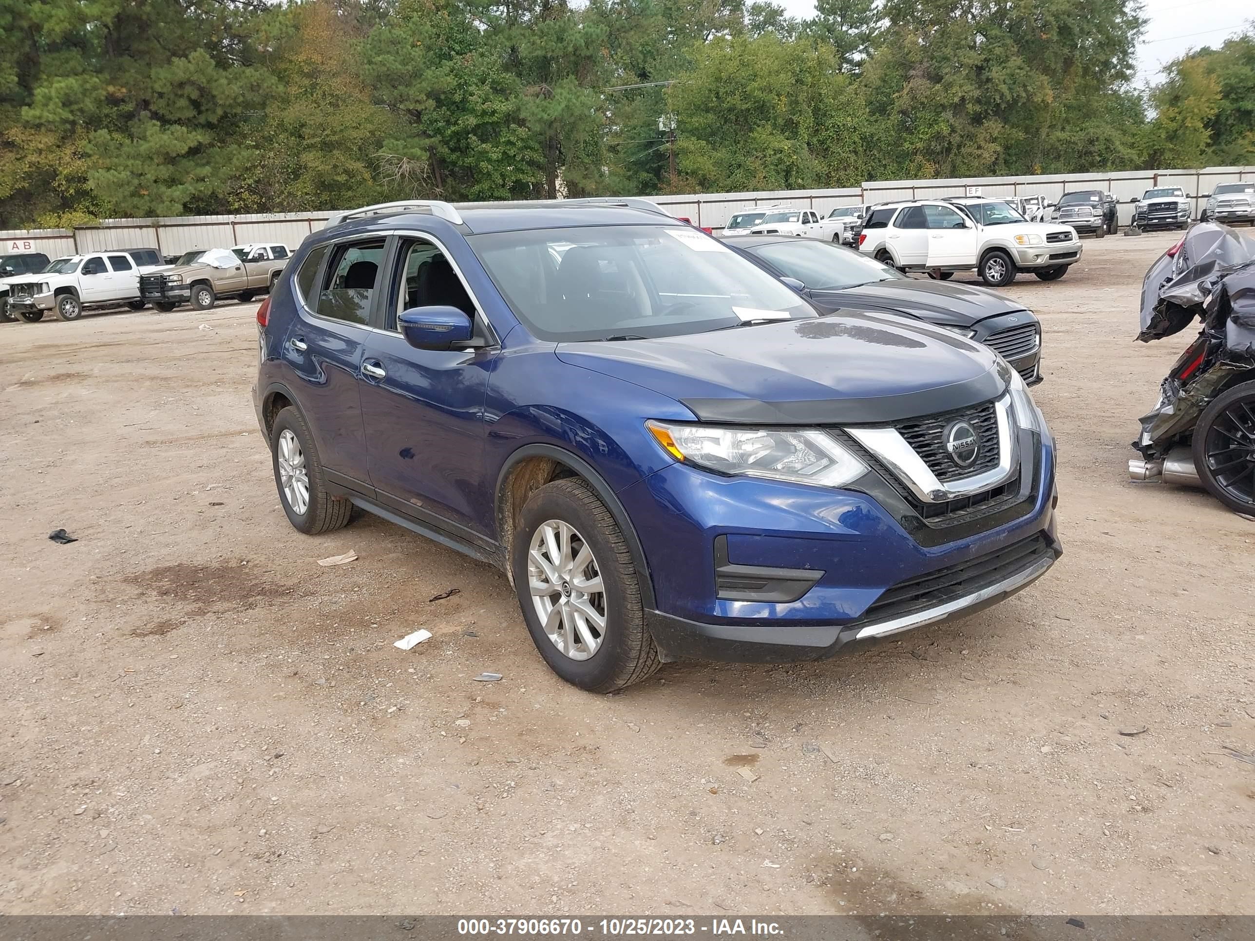 NISSAN ROGUE 2019 5n1at2mv3kc806425