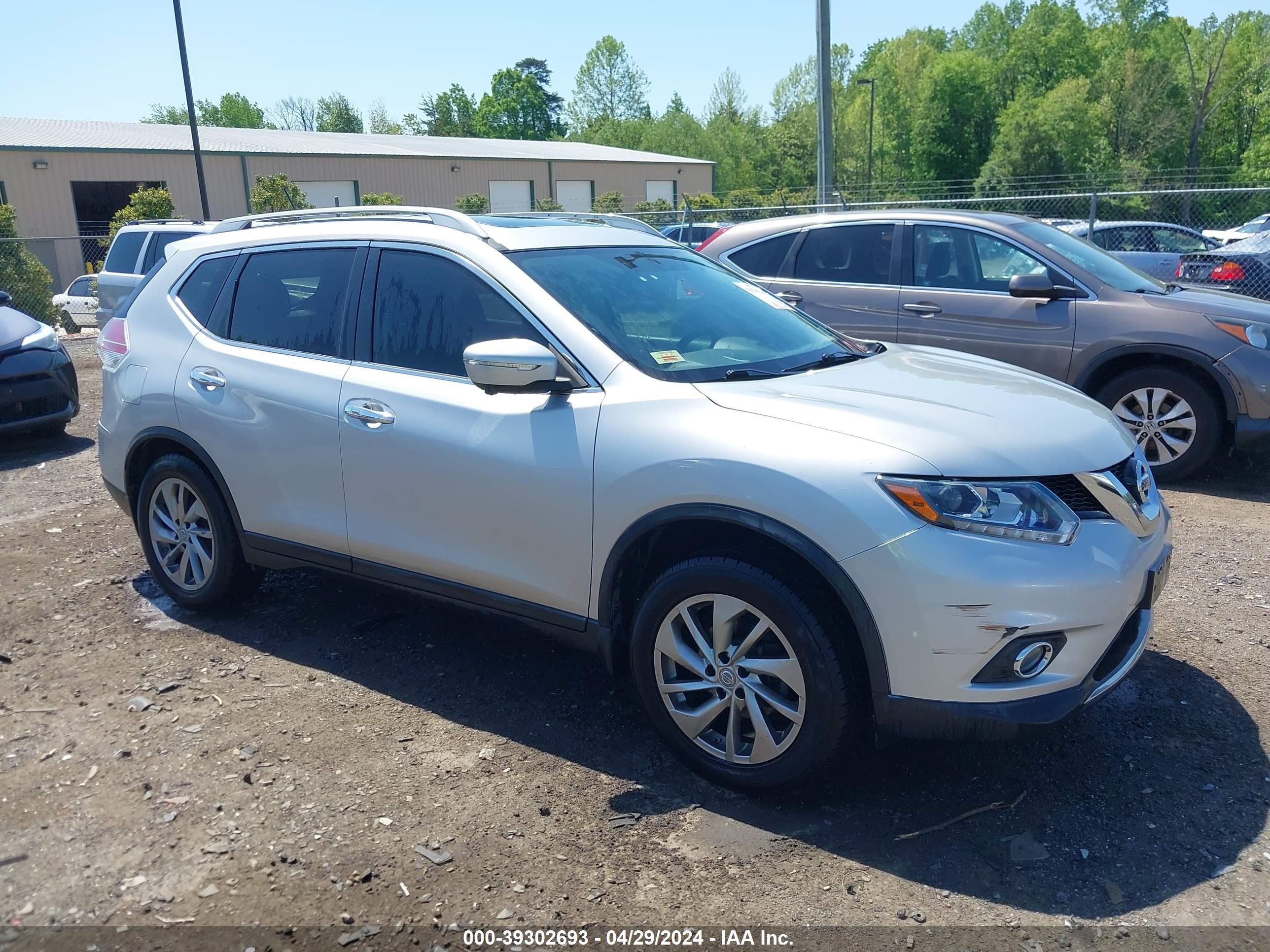 NISSAN ROGUE 2015 5n1at2mv4fc771237