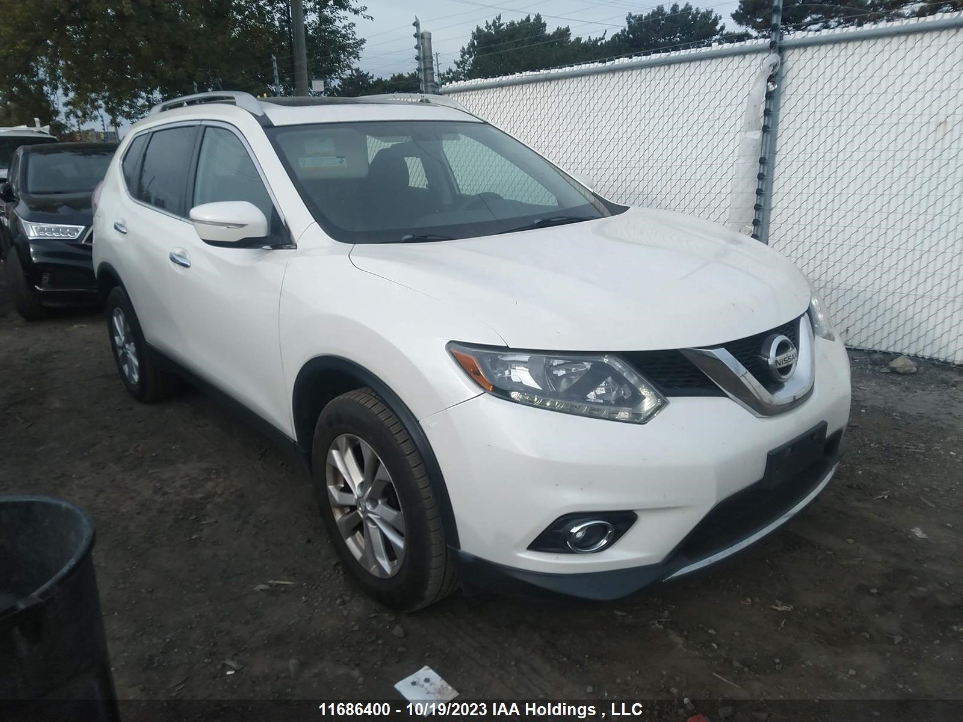 NISSAN ROGUE 2015 5n1at2mv4fc816113