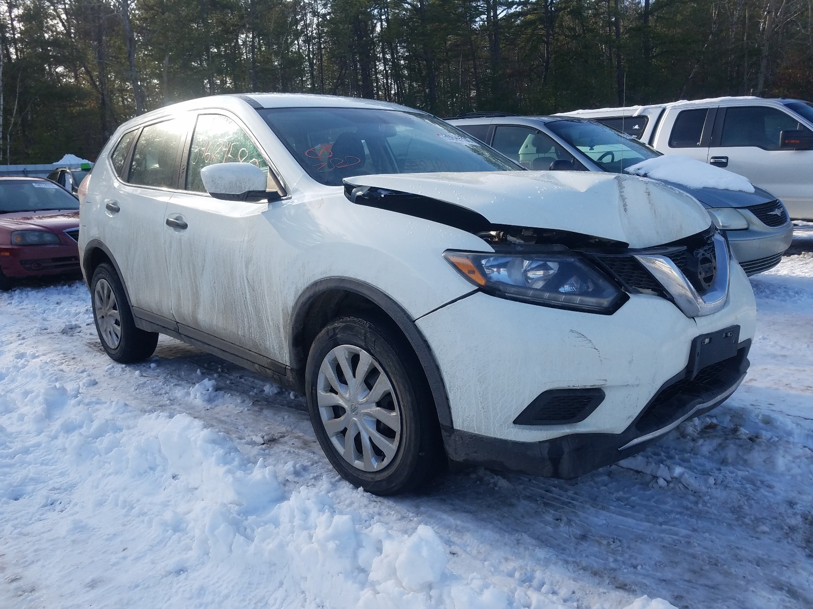 NISSAN ROGUE S 2016 5n1at2mv4gc809132