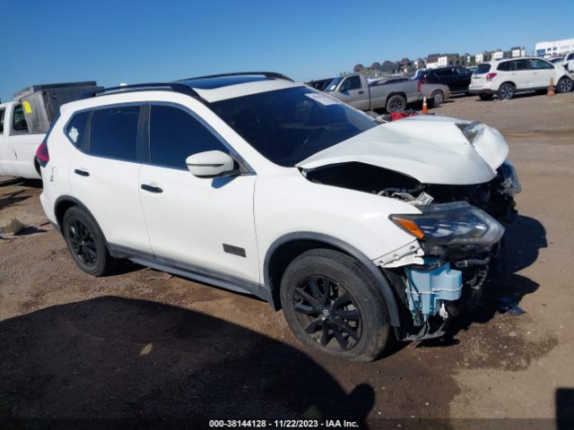 NISSAN ROGUE 2017 5n1at2mv4hc766994