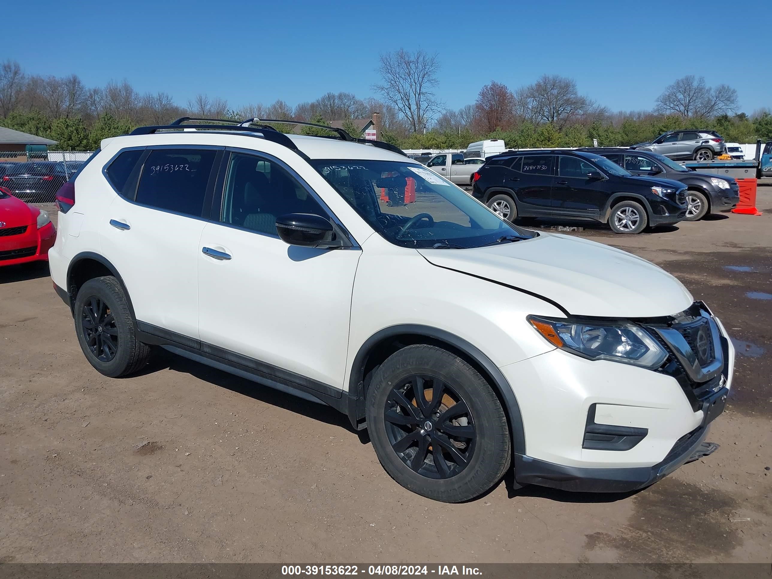 NISSAN ROGUE 2017 5n1at2mv4hc880669