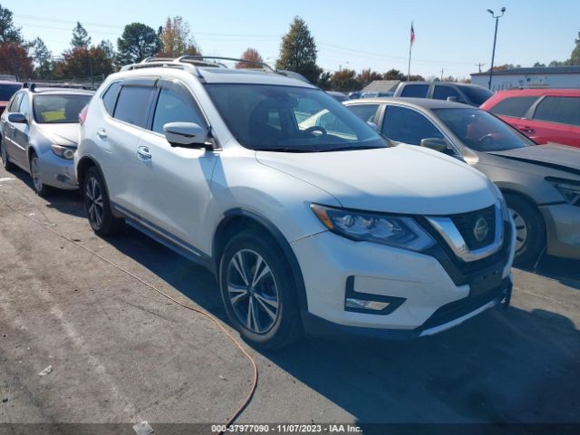 NISSAN ROGUE 2018 5n1at2mv4jc822356