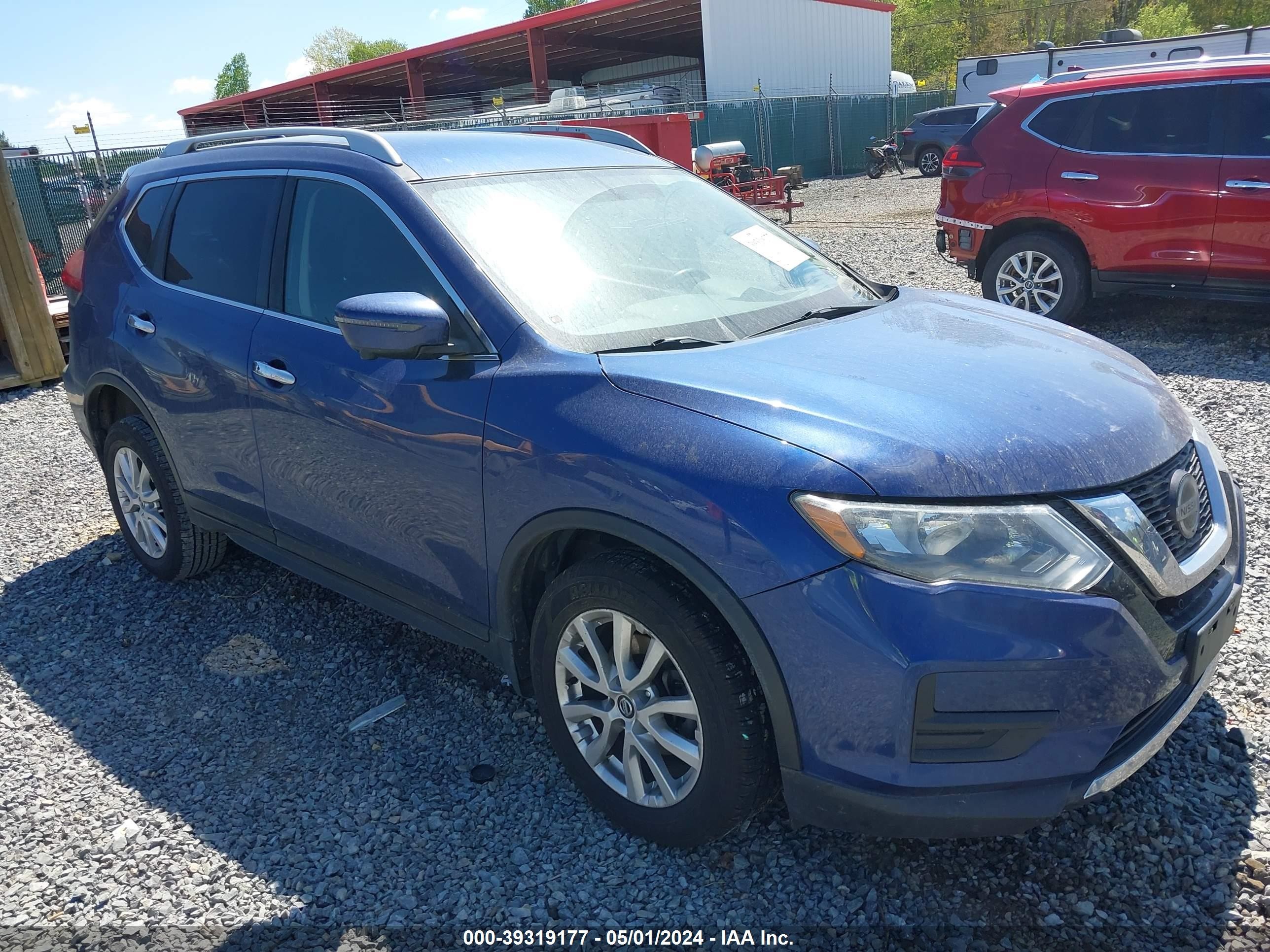 NISSAN ROGUE 2018 5n1at2mv4jc842140