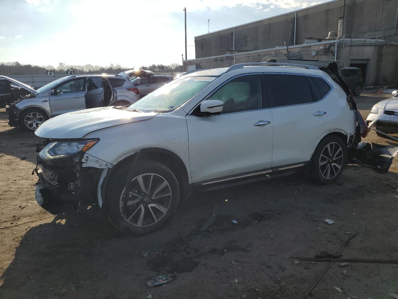 NISSAN ROGUE 2019 5n1at2mv4kc812511