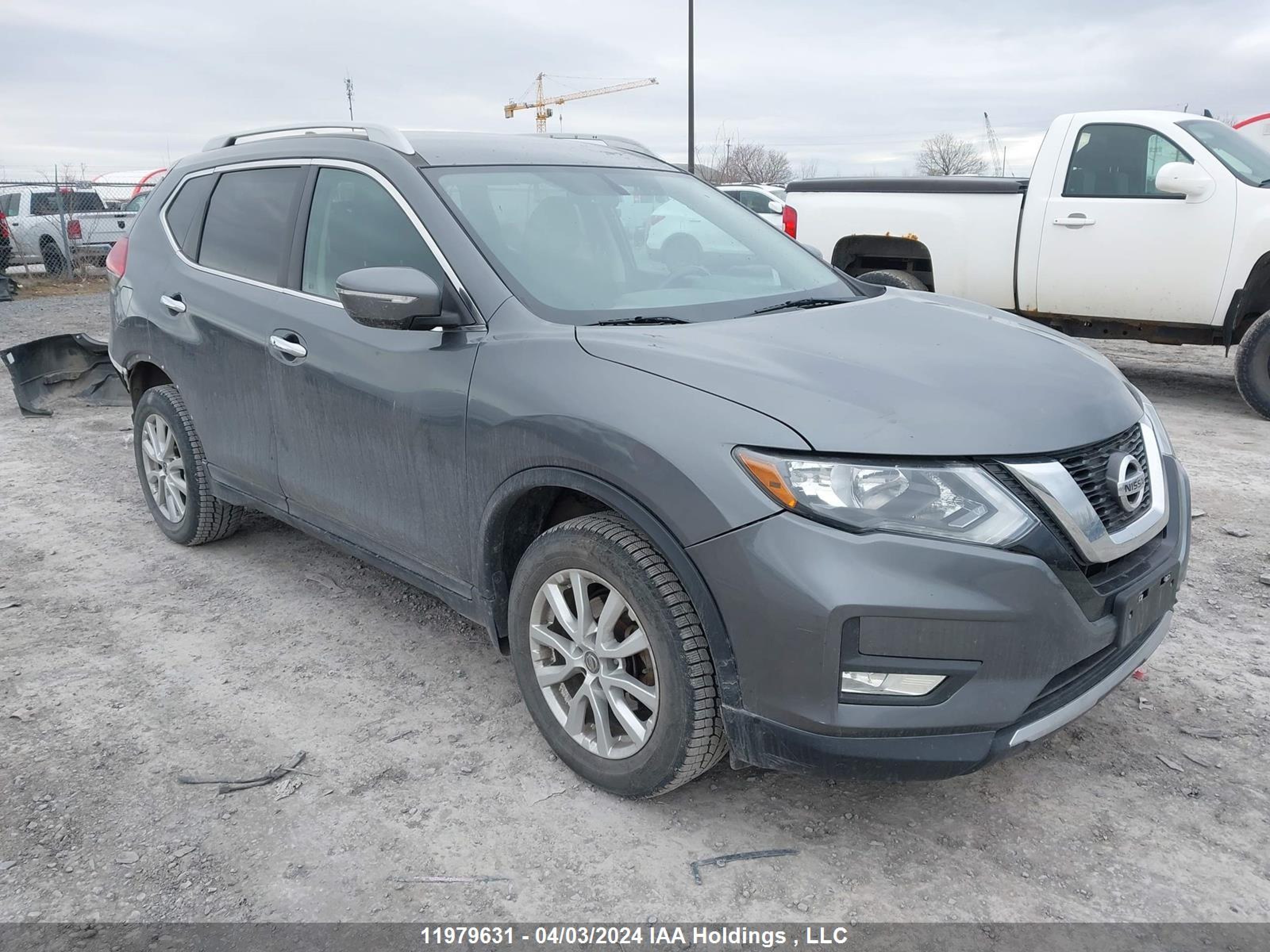 NISSAN ROGUE 2017 5n1at2mv5hc739917