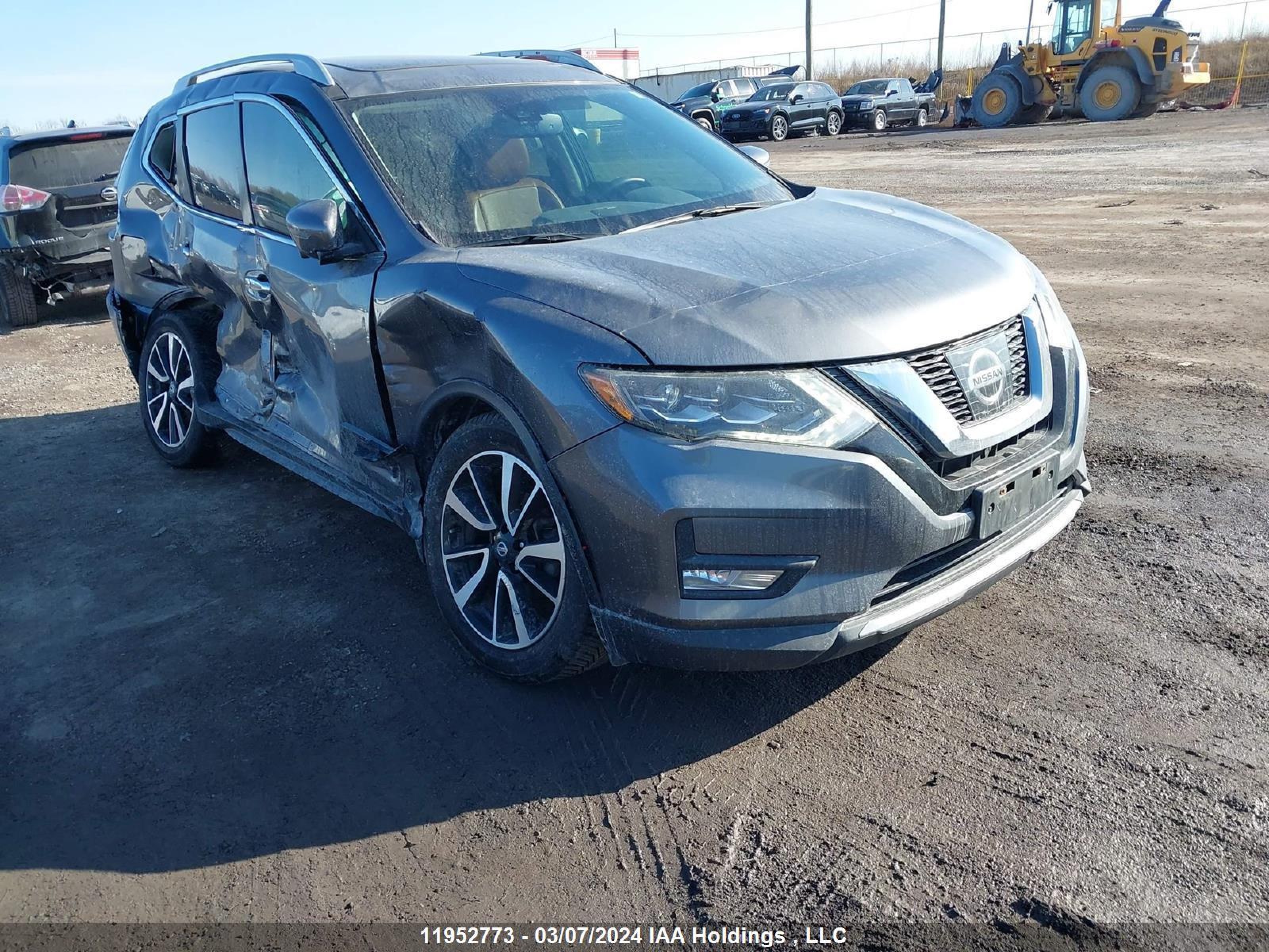 NISSAN ROGUE 2017 5n1at2mv5hc795517