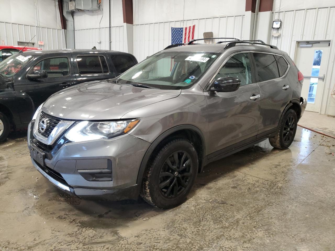 NISSAN ROGUE 2017 5n1at2mv5hc820013