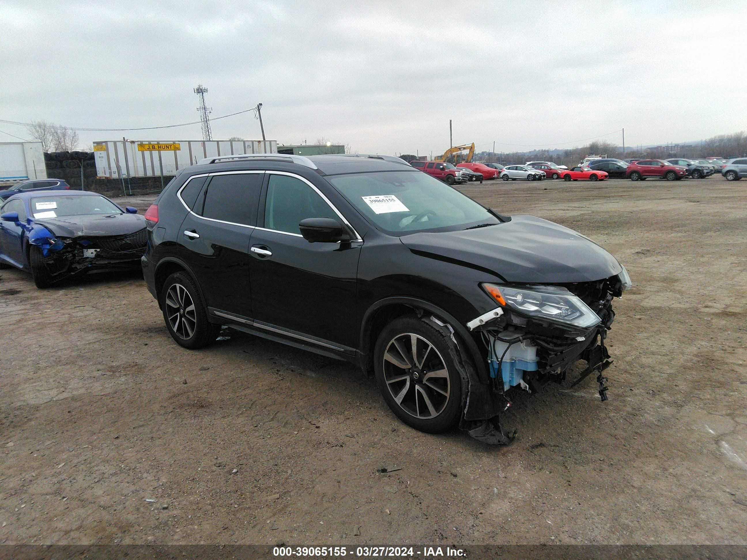 NISSAN ROGUE 2017 5n1at2mv5hc839323