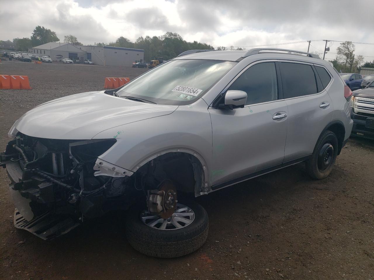 NISSAN ROGUE 2018 5n1at2mv5jc813925