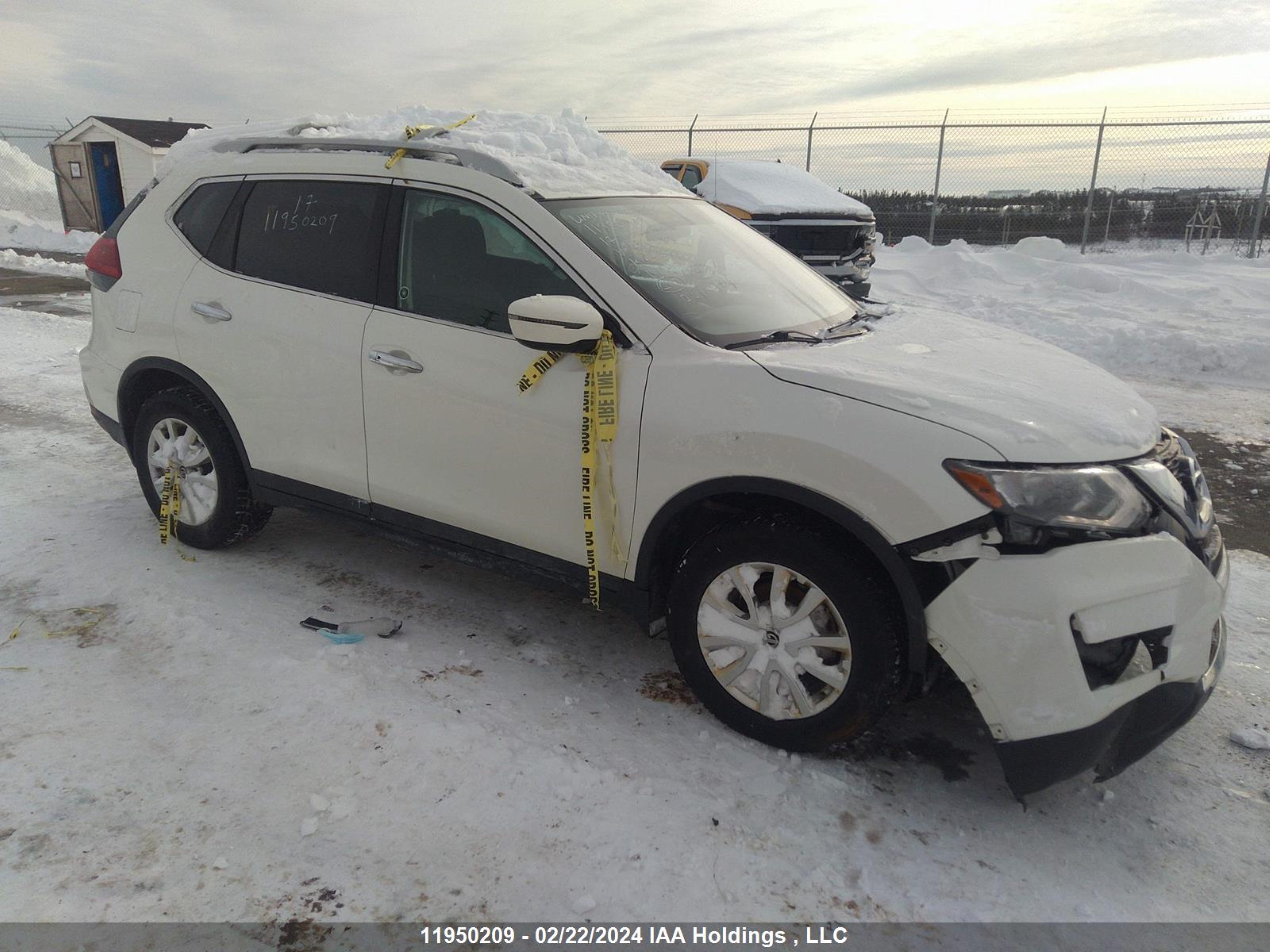 NISSAN ROGUE 2017 5n1at2mv6hc735083