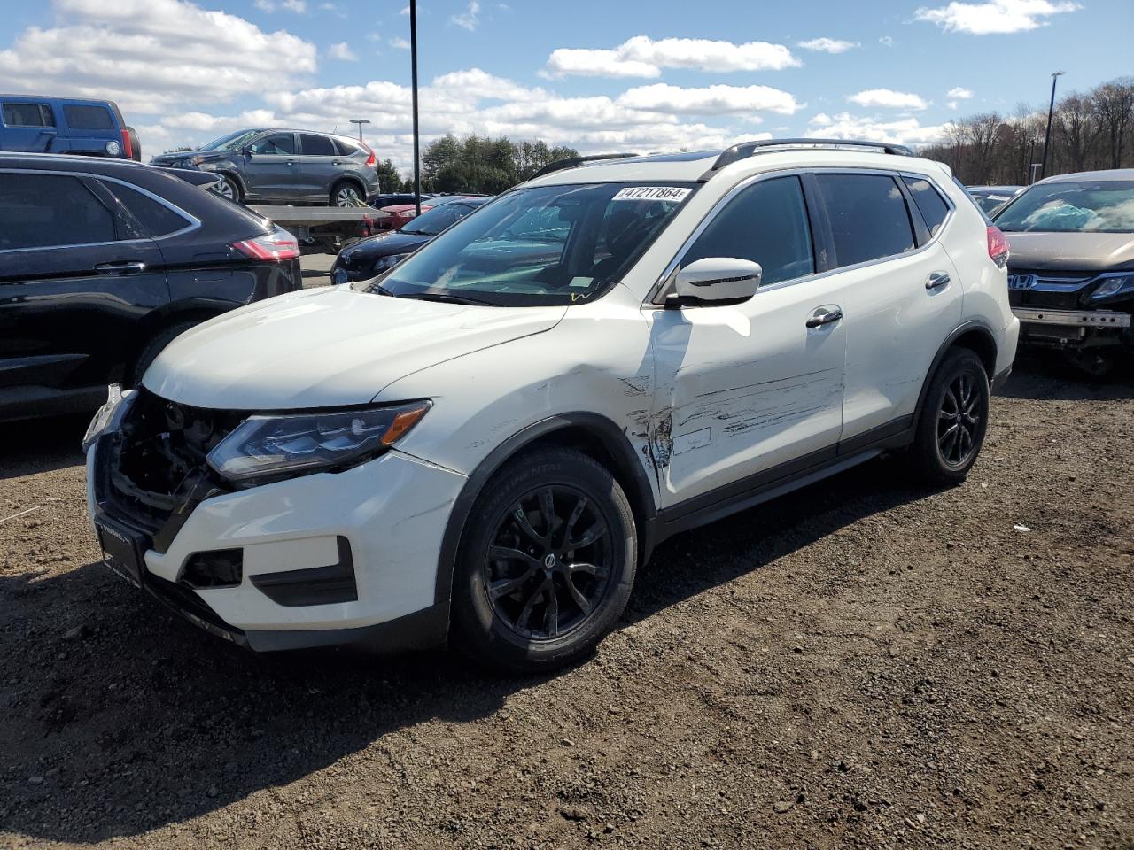 NISSAN ROGUE 2017 5n1at2mv6hc755723