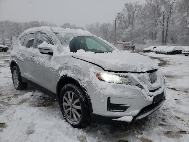 NISSAN ROGUE SV 2017 5n1at2mv6hc872492