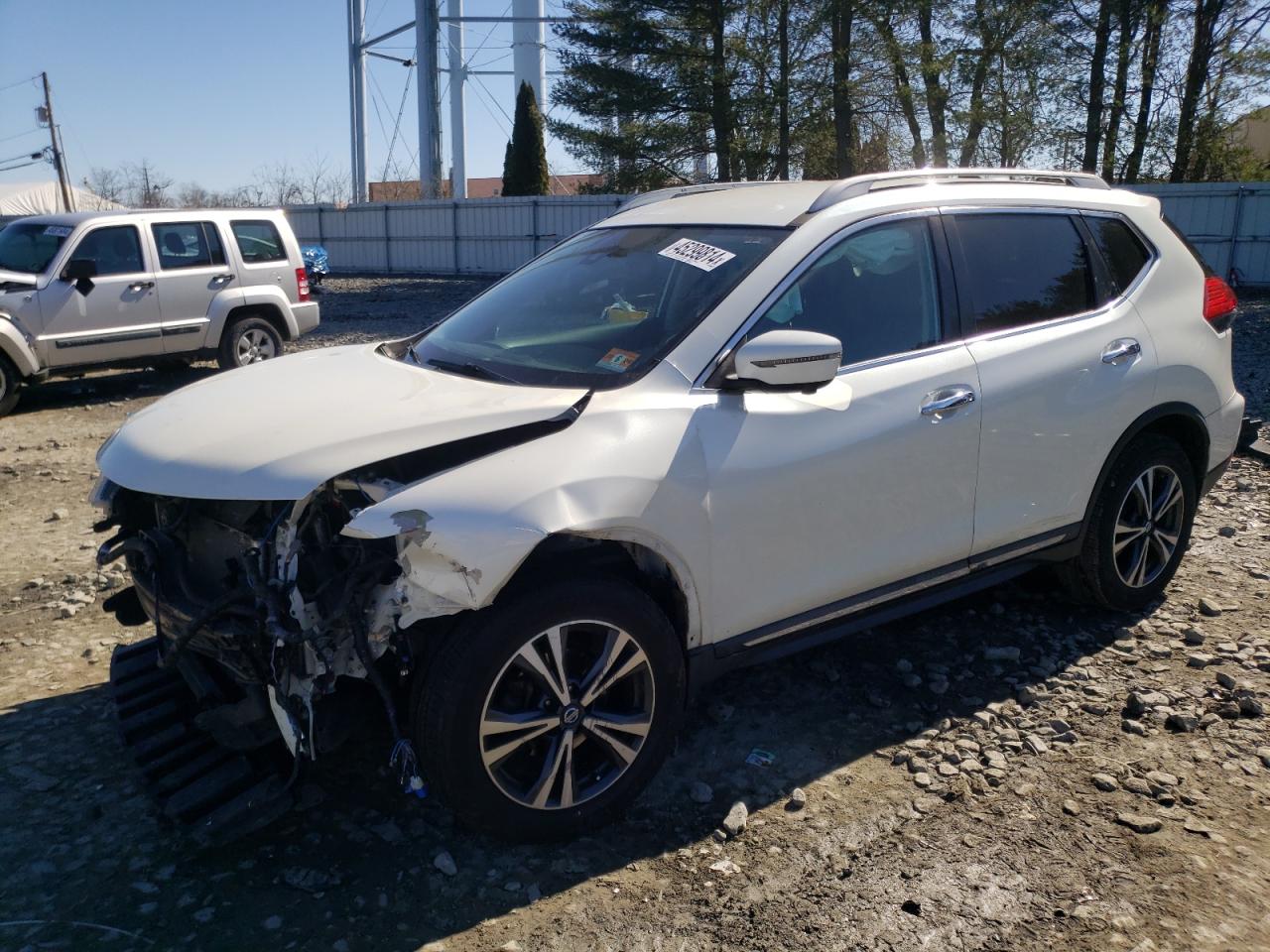 NISSAN ROGUE 2017 5n1at2mv7hc818599