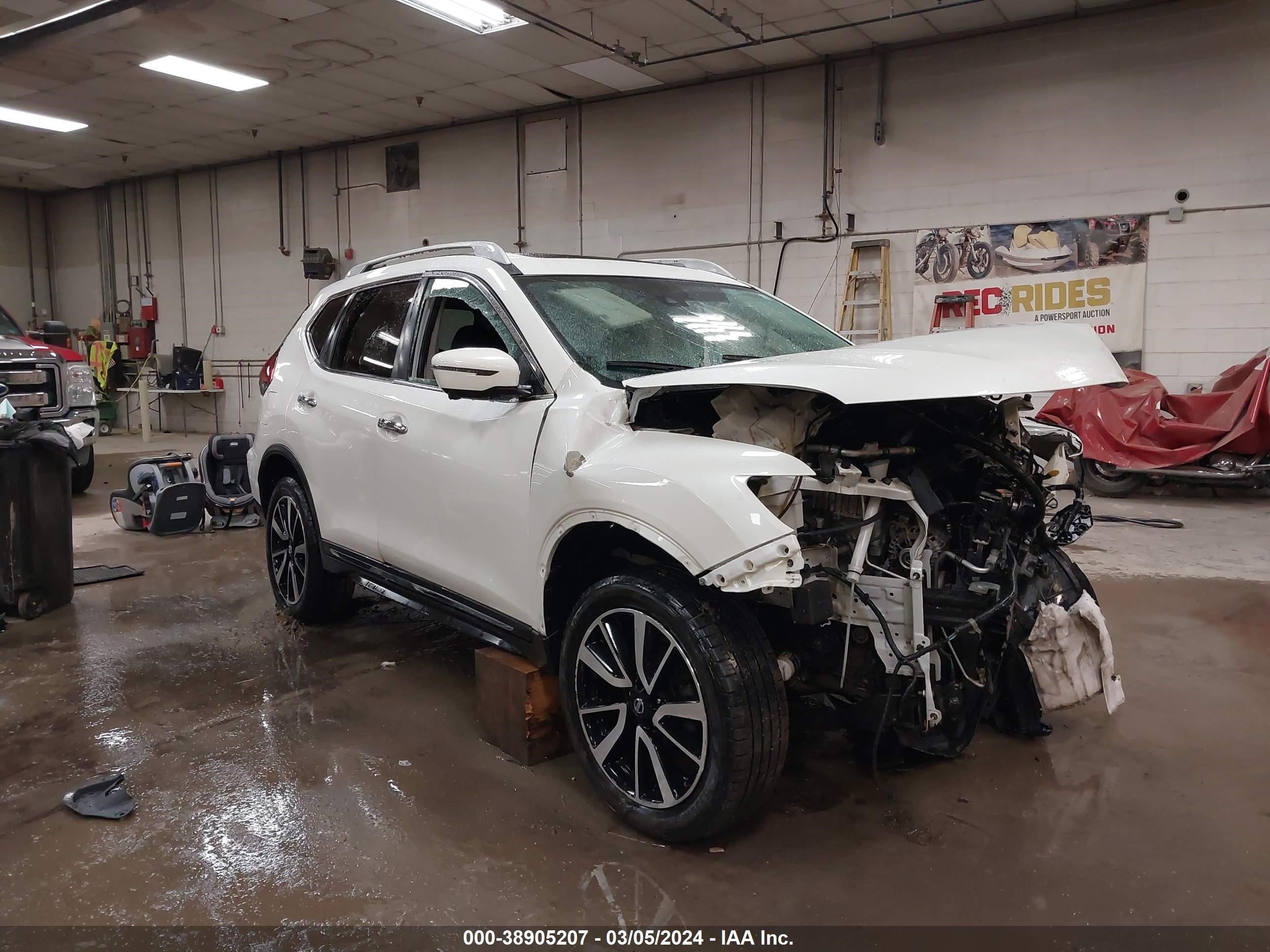 NISSAN ROGUE 2019 5n1at2mv7kc724598