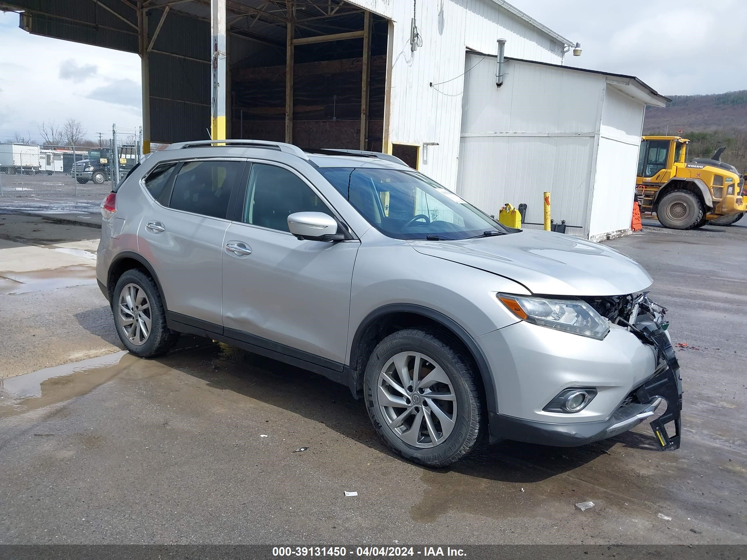 NISSAN ROGUE 2015 5n1at2mv8fc766798