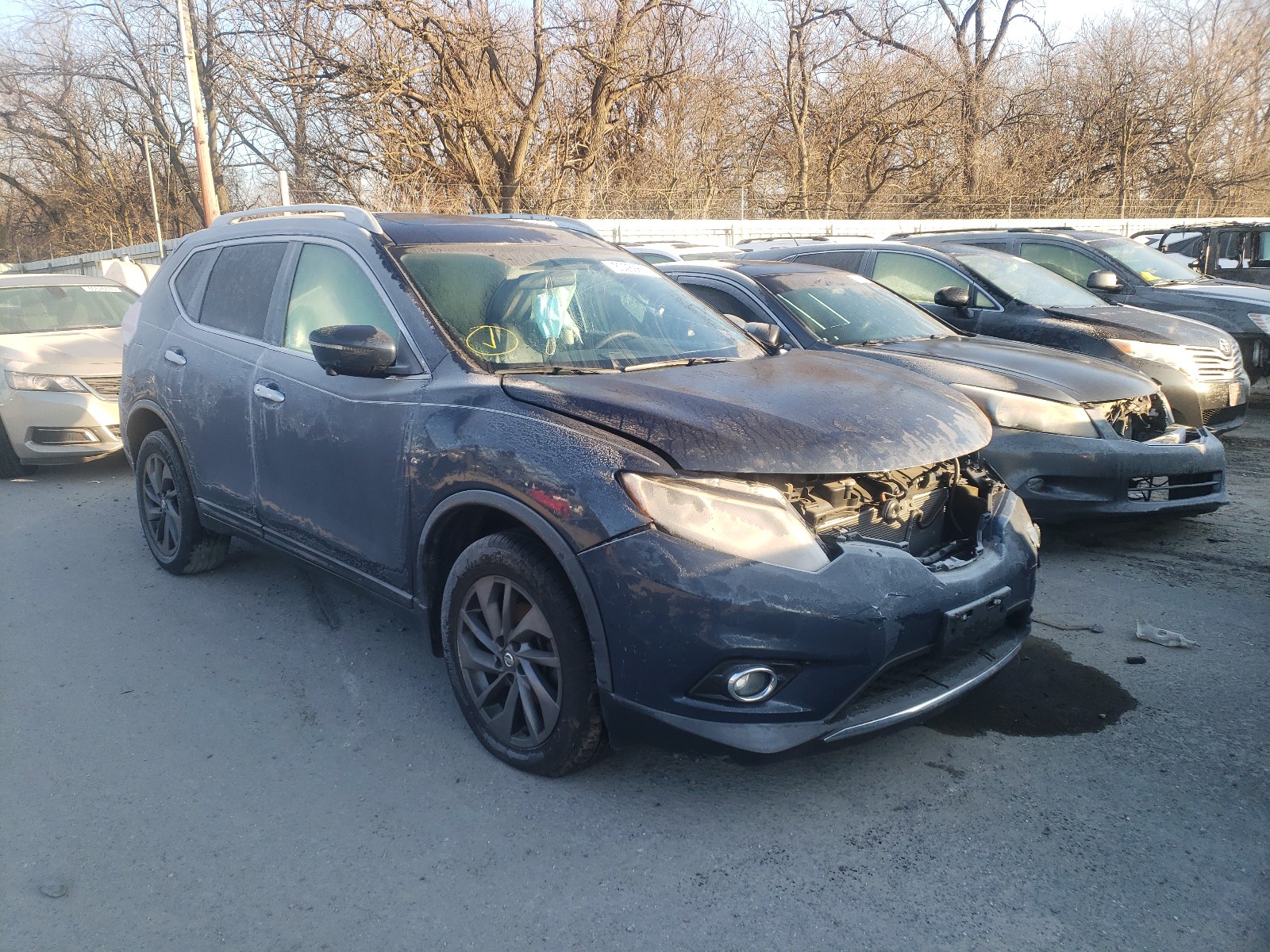 NISSAN ROGUE S 2016 5n1at2mv8gc809652