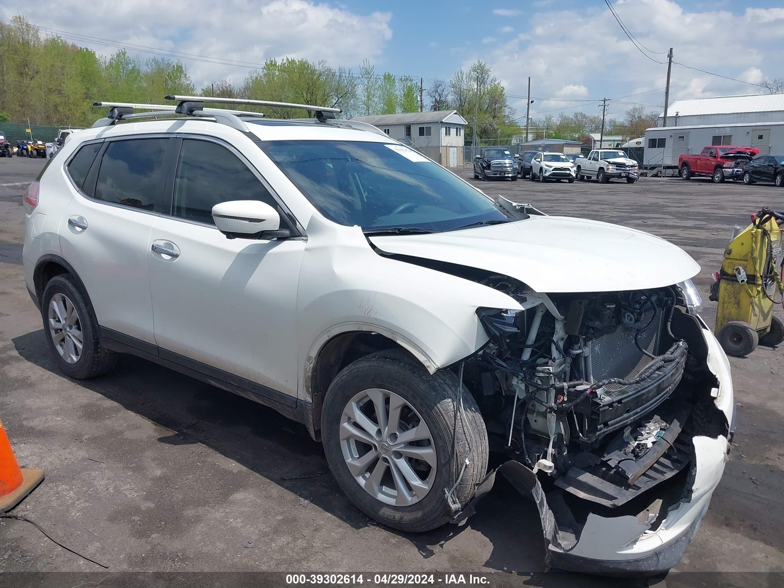 NISSAN ROGUE 2016 5n1at2mv8gc889695