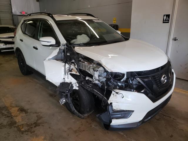 NISSAN ROGUE SV 2017 5n1at2mv8hc758316