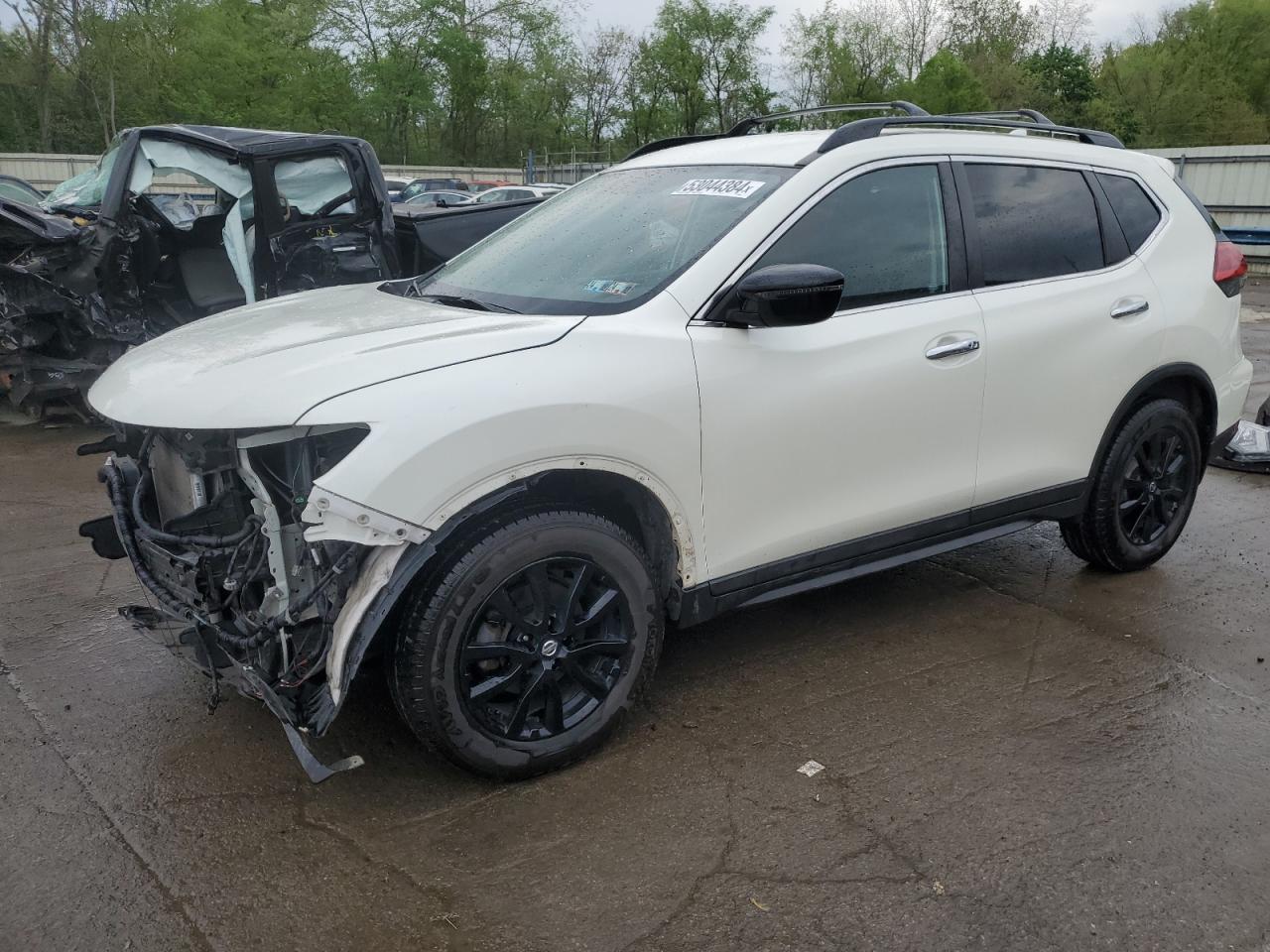 NISSAN ROGUE 2017 5n1at2mv8hc800578