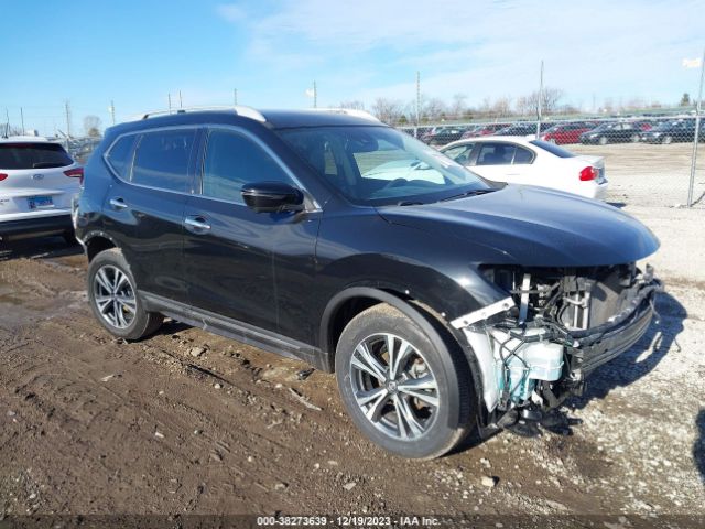 NISSAN ROGUE 2017 5n1at2mv8hc824377