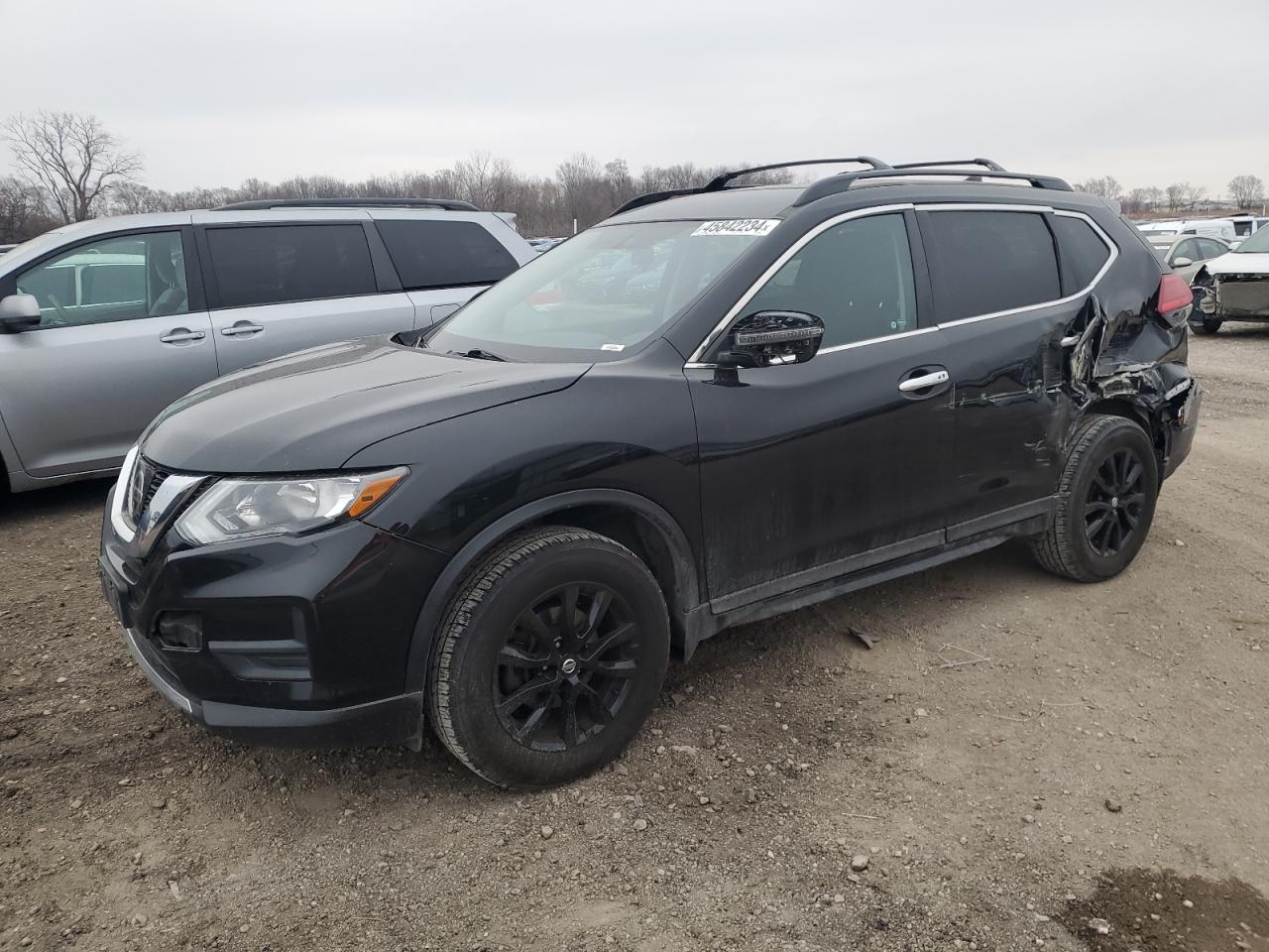 NISSAN ROGUE 2017 5n1at2mv8hc828932